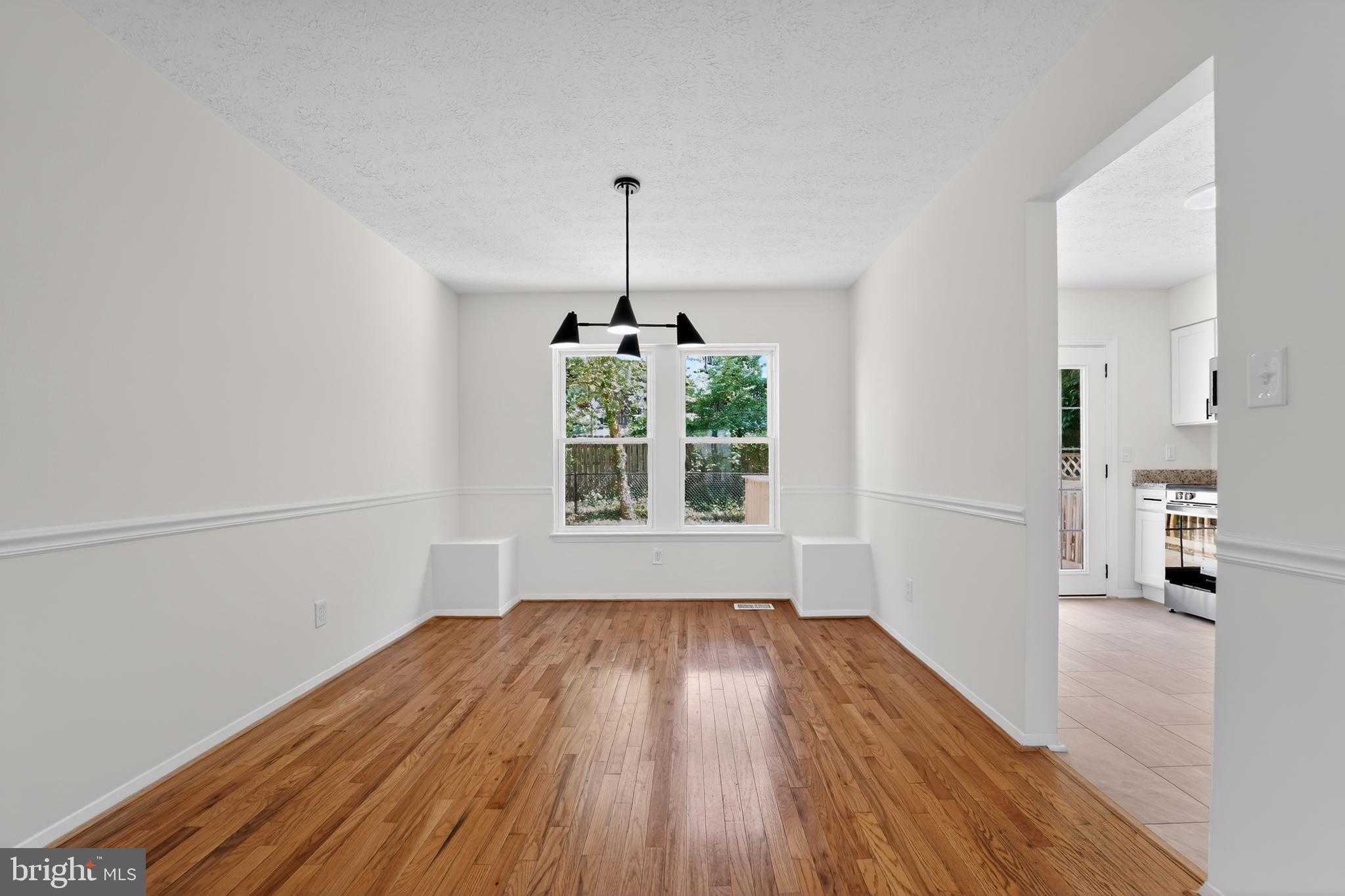 OAK HURST - Residential