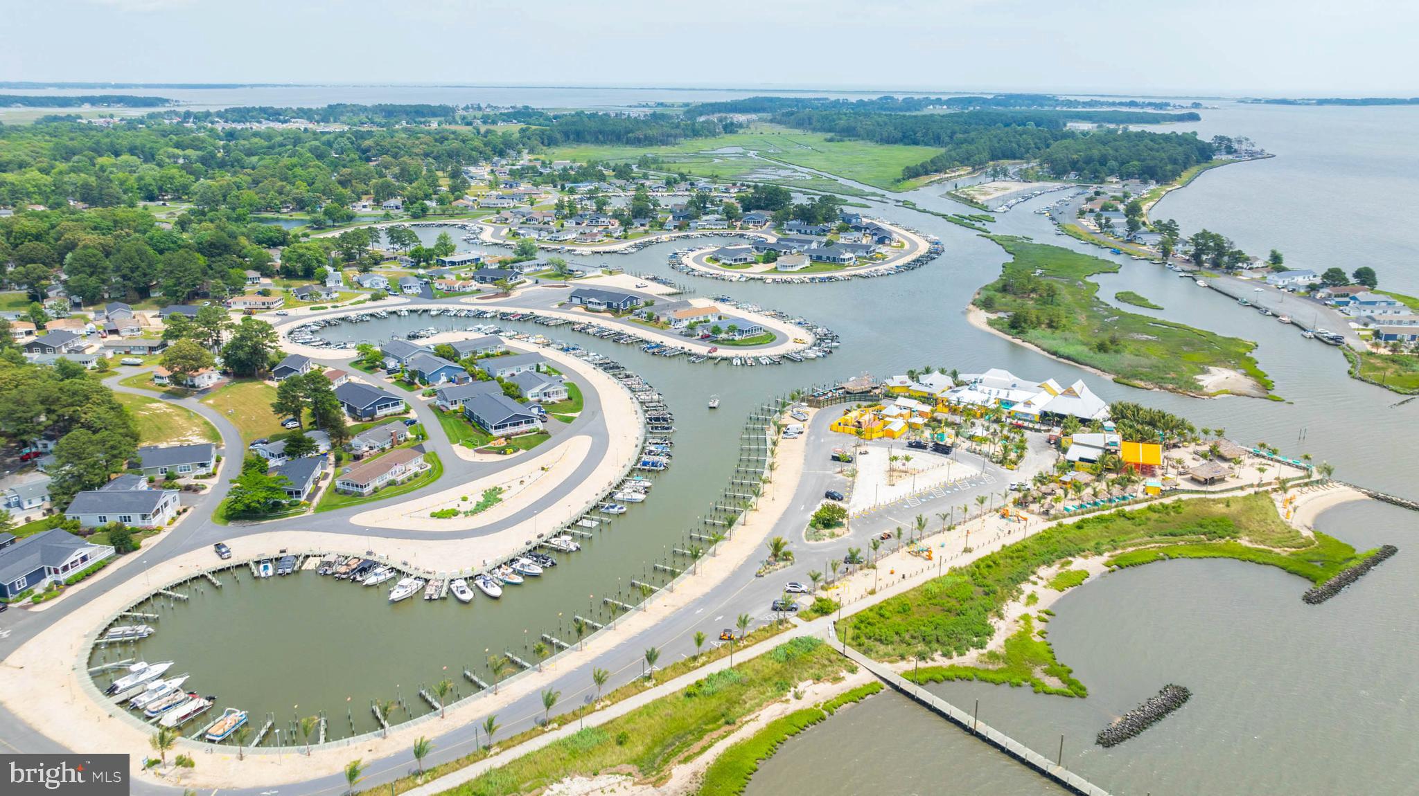 POTNETS BAYSIDE - Residential