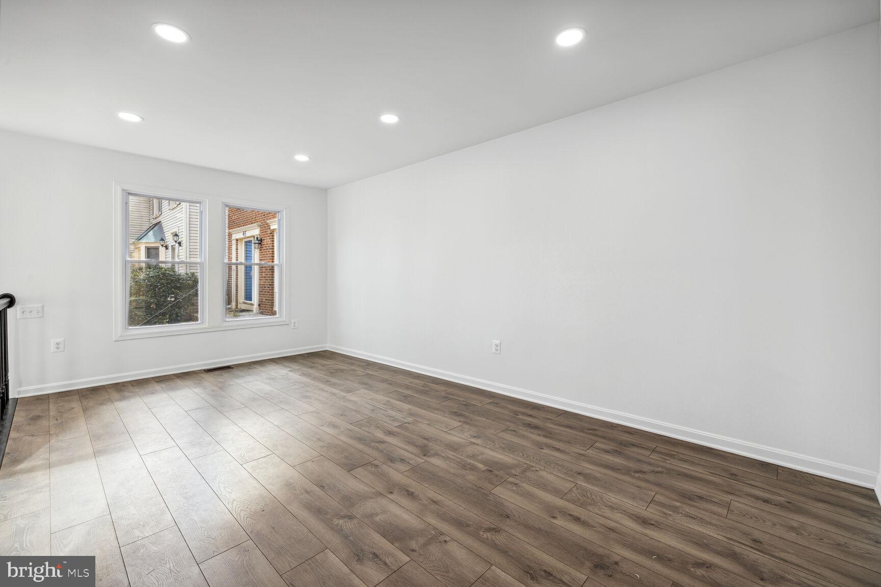 BRANDERMILL - Residential