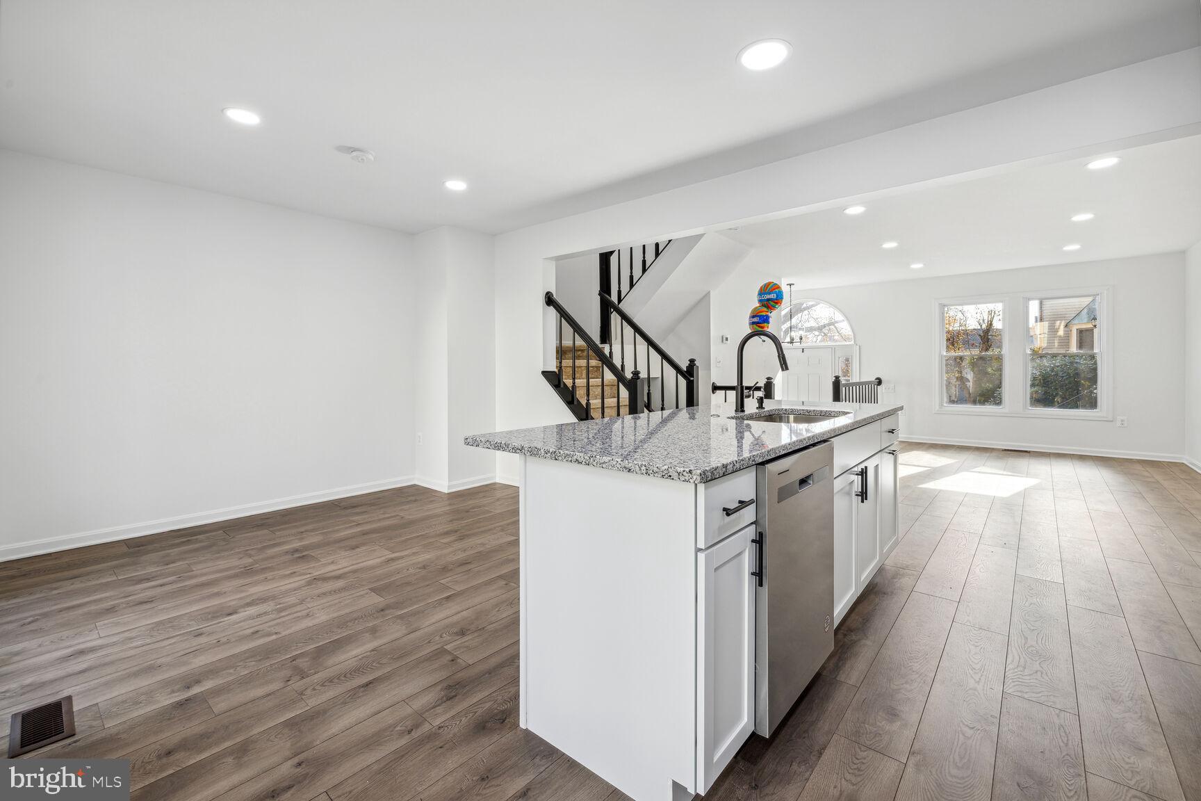 BRANDERMILL - Residential