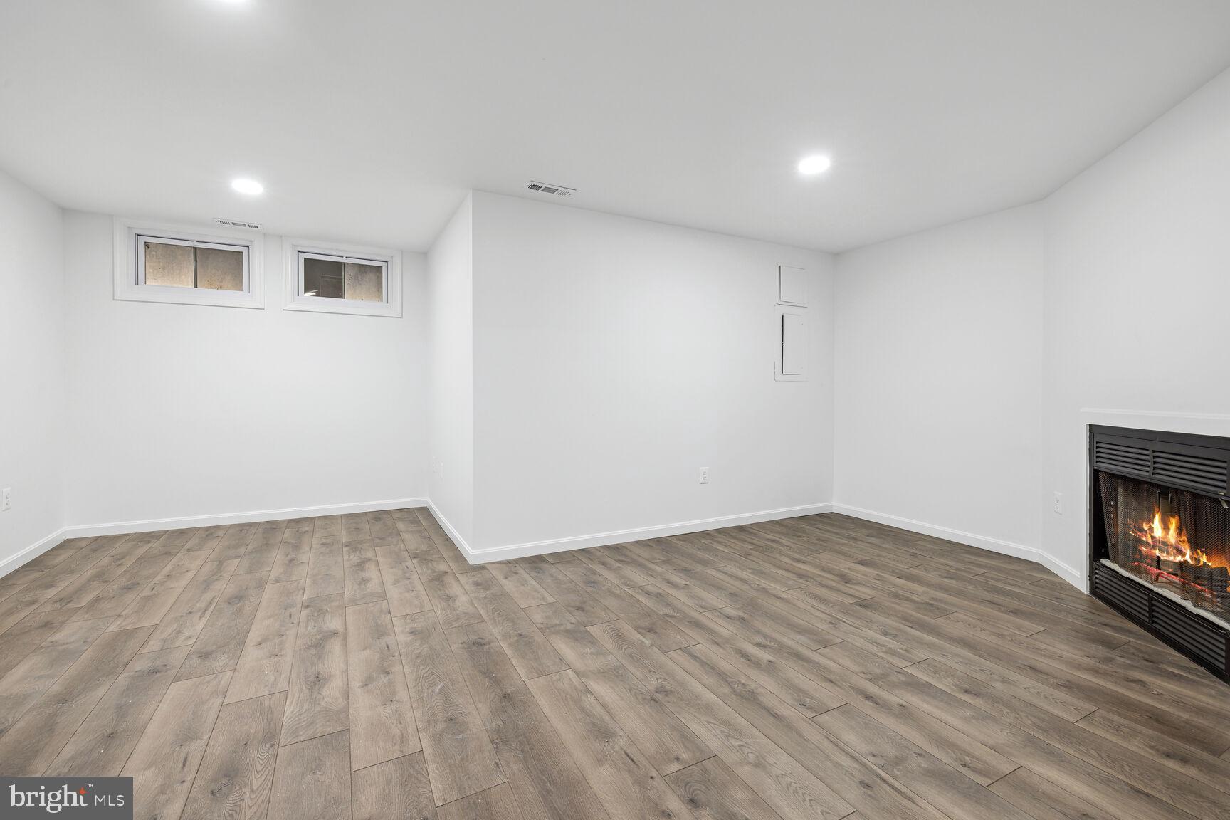 BRANDERMILL - Residential