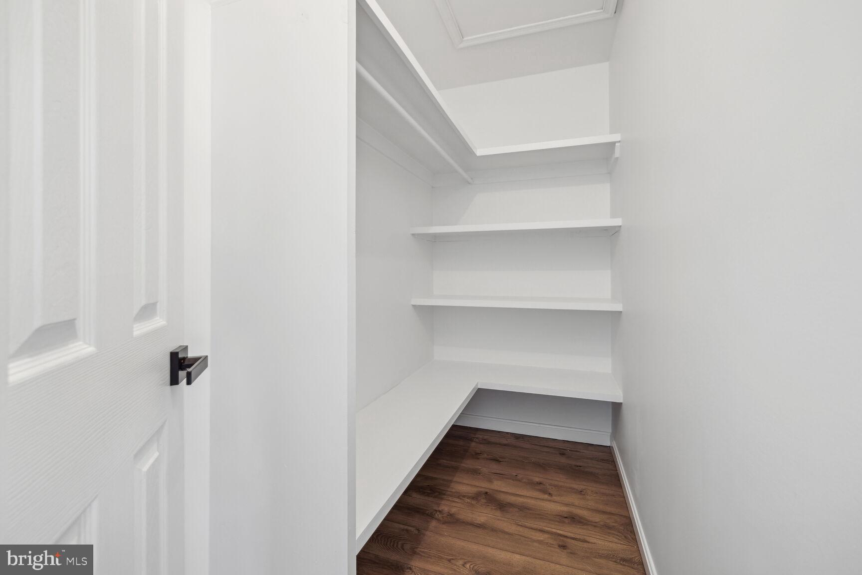 BRANDERMILL - Residential