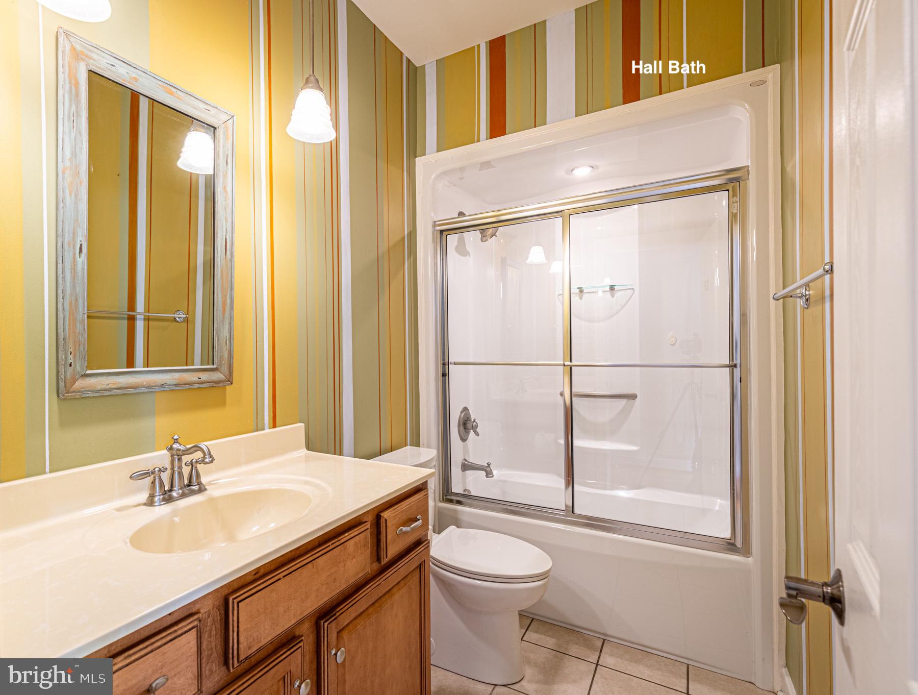 HILLS QUARTER - Residential