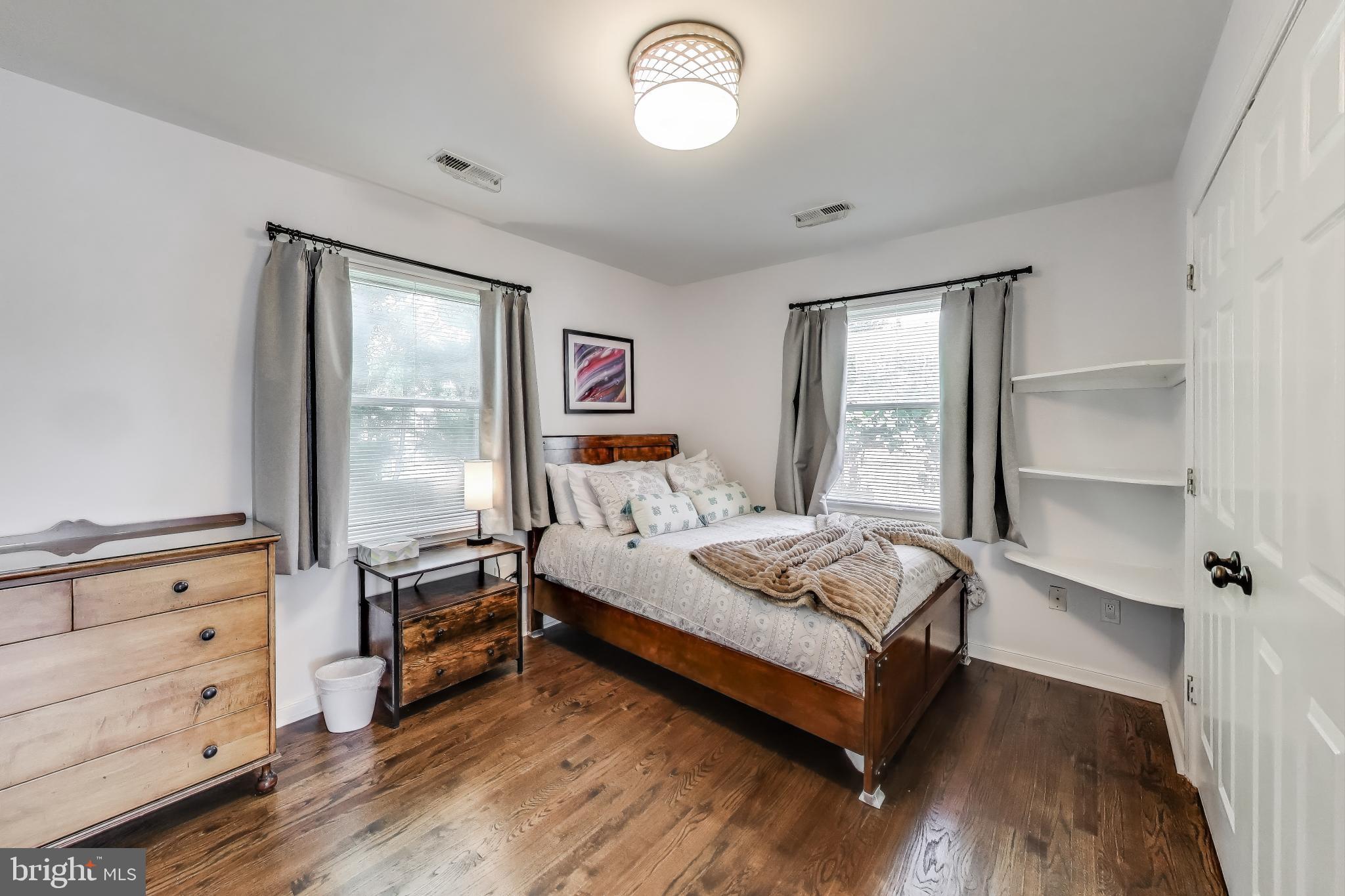 ROCK SPRING - Residential