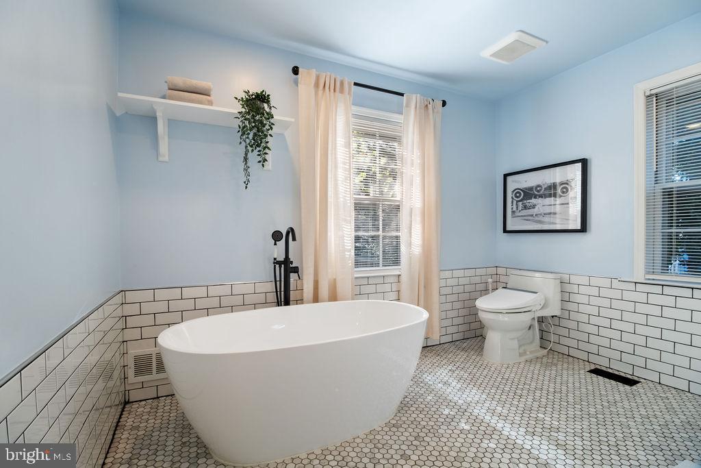 ROCK SPRING - Residential