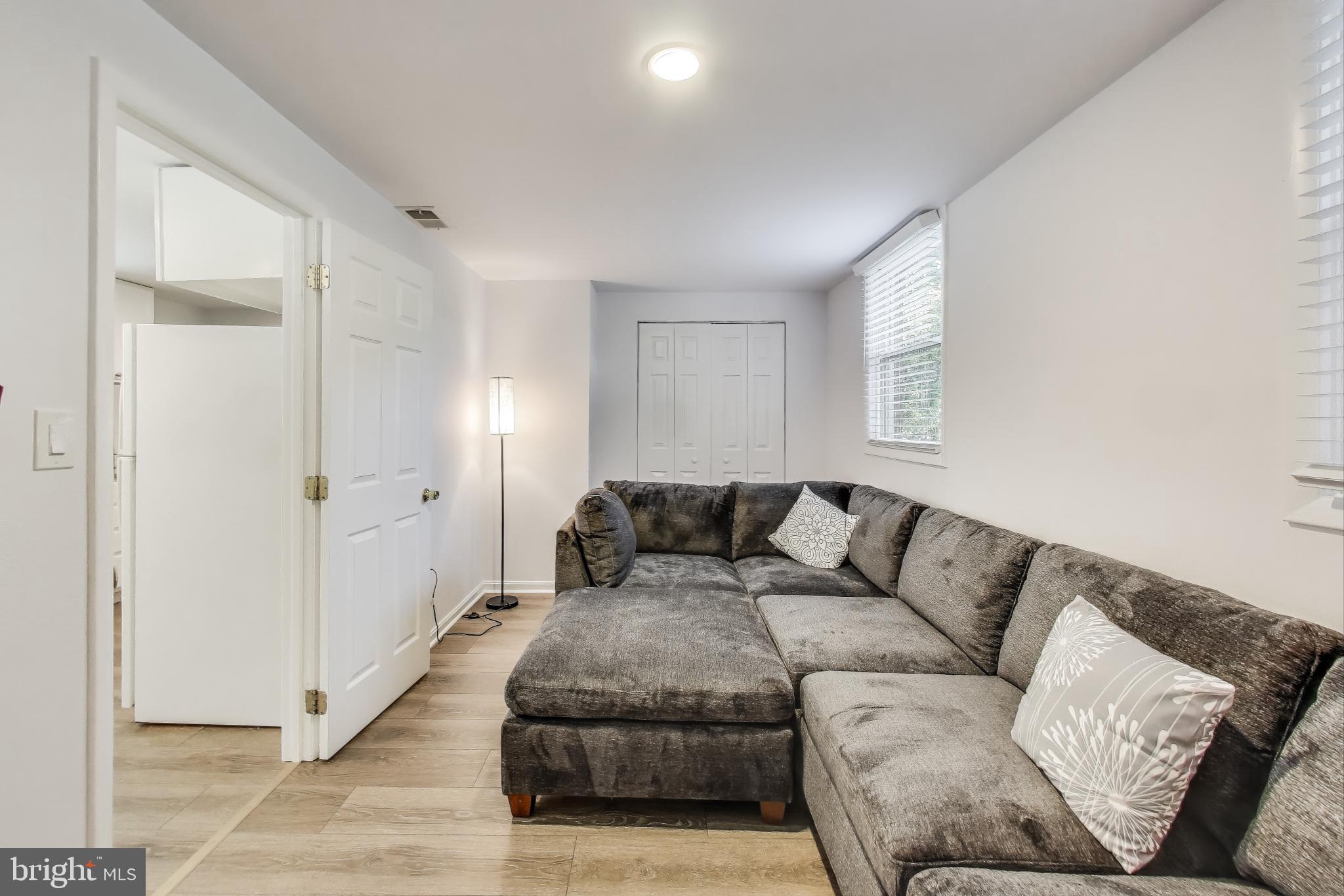 ROCK SPRING - Residential