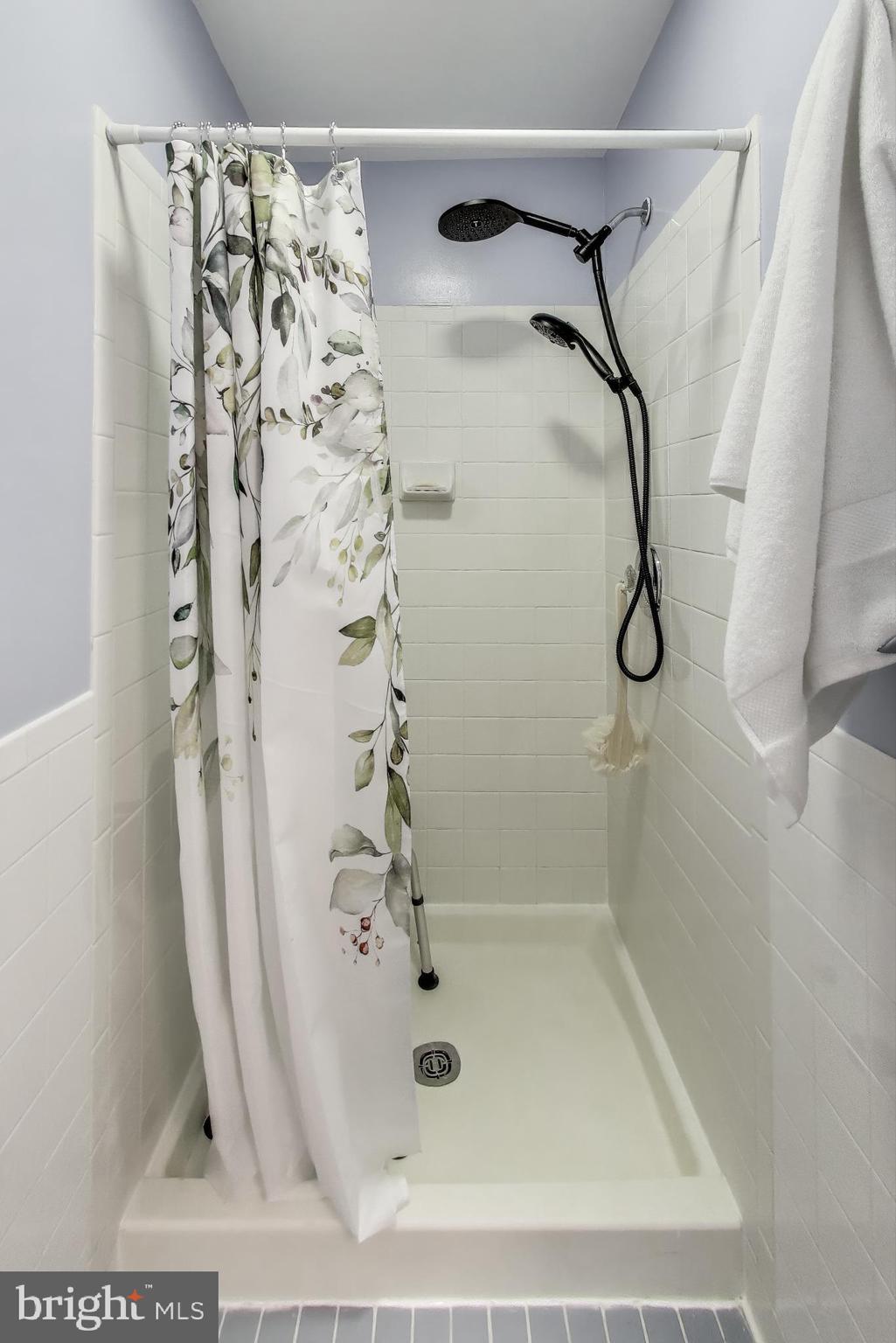 ROCK SPRING - Residential