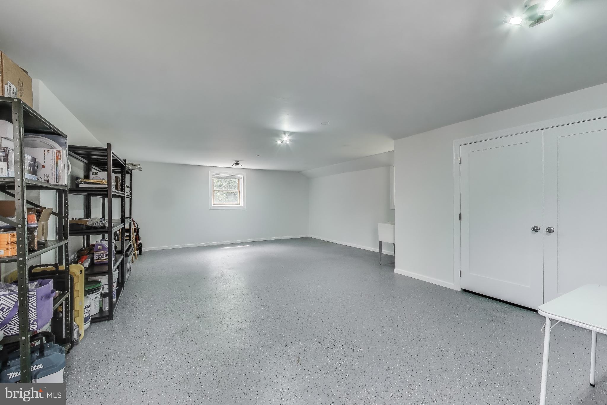 ROCK SPRING - Residential