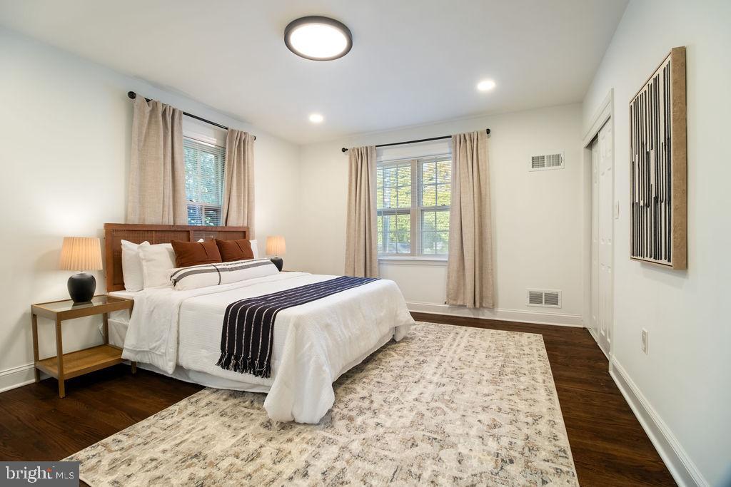 ROCK SPRING - Residential