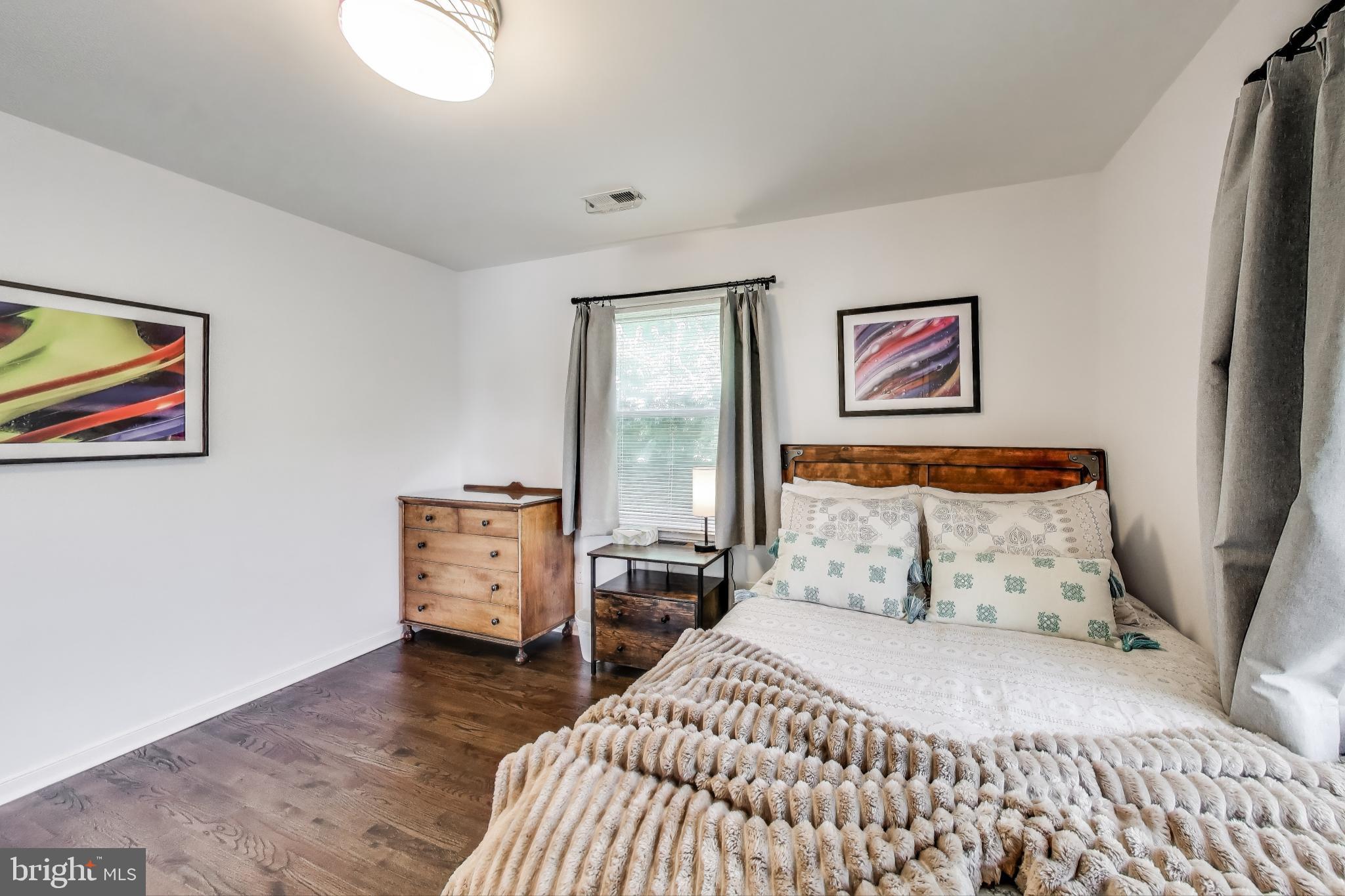 ROCK SPRING - Residential