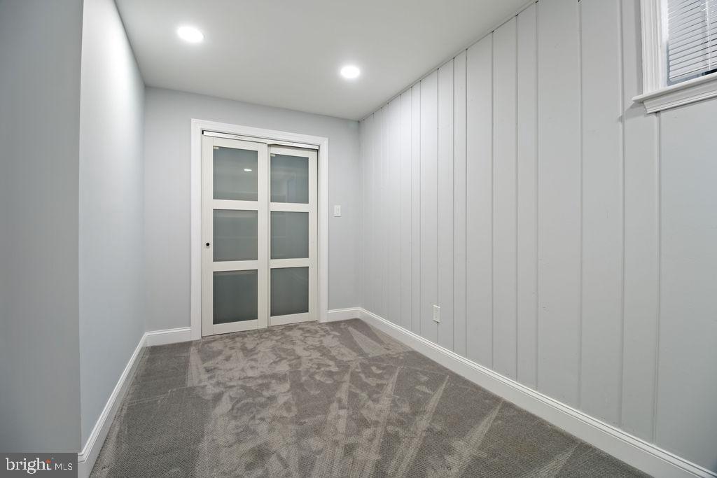 ROCK SPRING - Residential