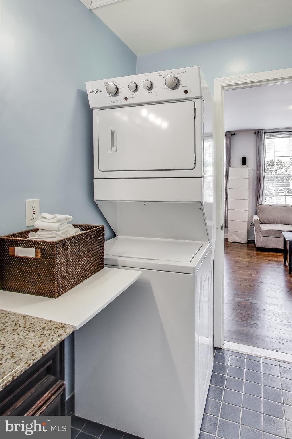 ROCK SPRING - Residential