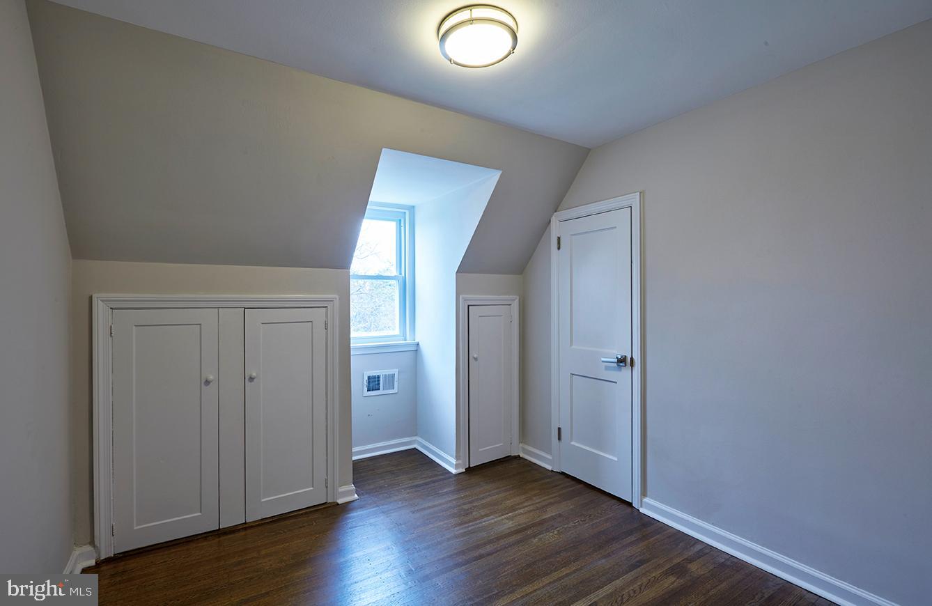 HAVERTOWN - Residential