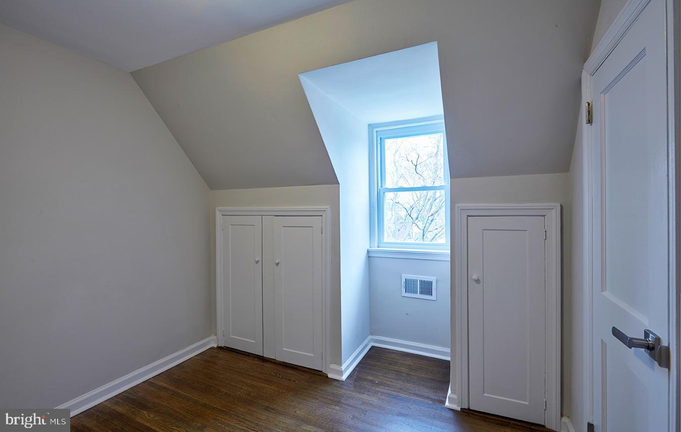 HAVERTOWN - Residential