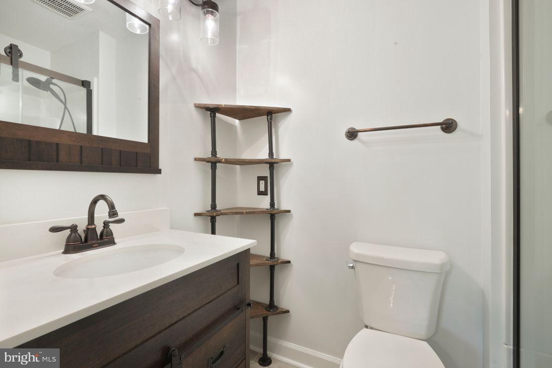 THE POINTE - Residential