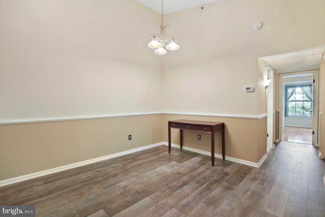 THE POINTE - Residential