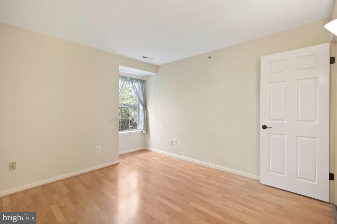 THE POINTE - Residential