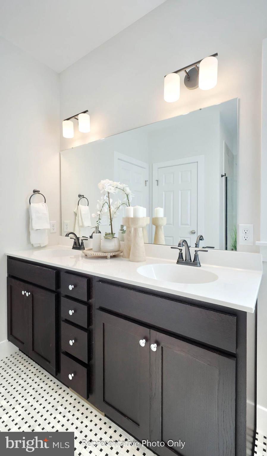 INSPIRE 55+ AT LEGACY PARK - Residential