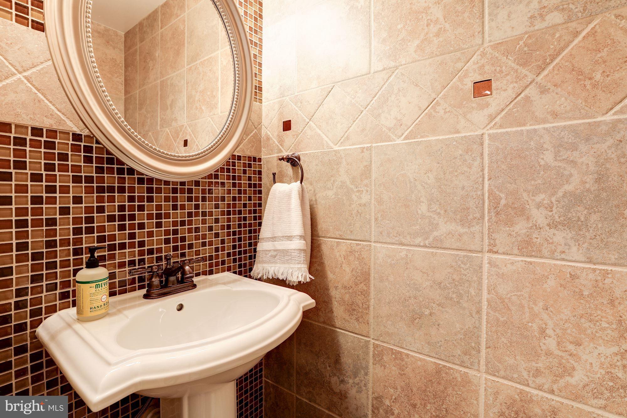 CALVERTON - Residential