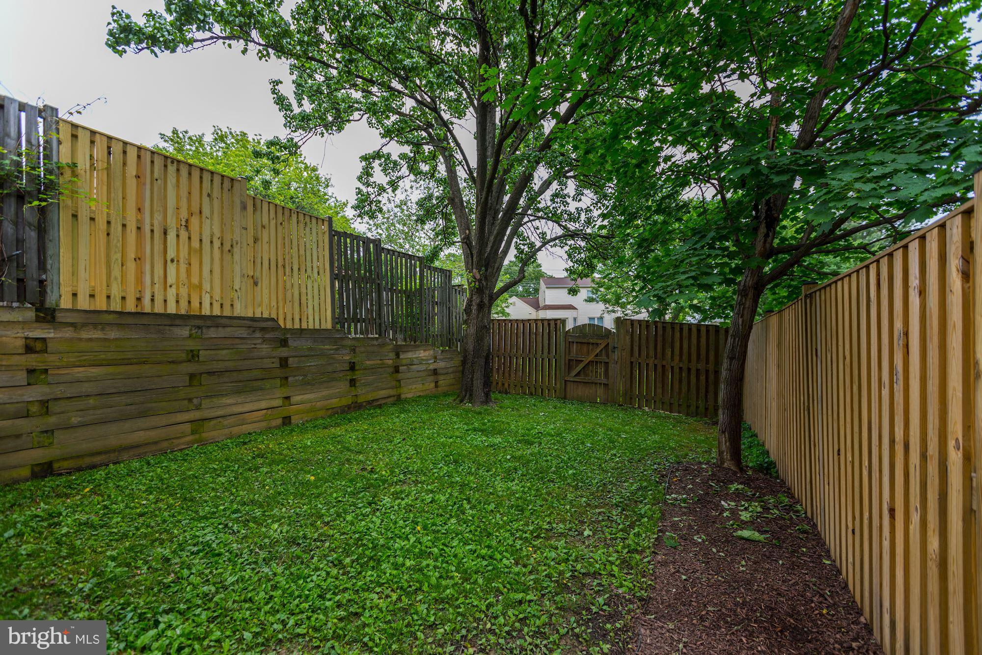 CALVERTON - Residential