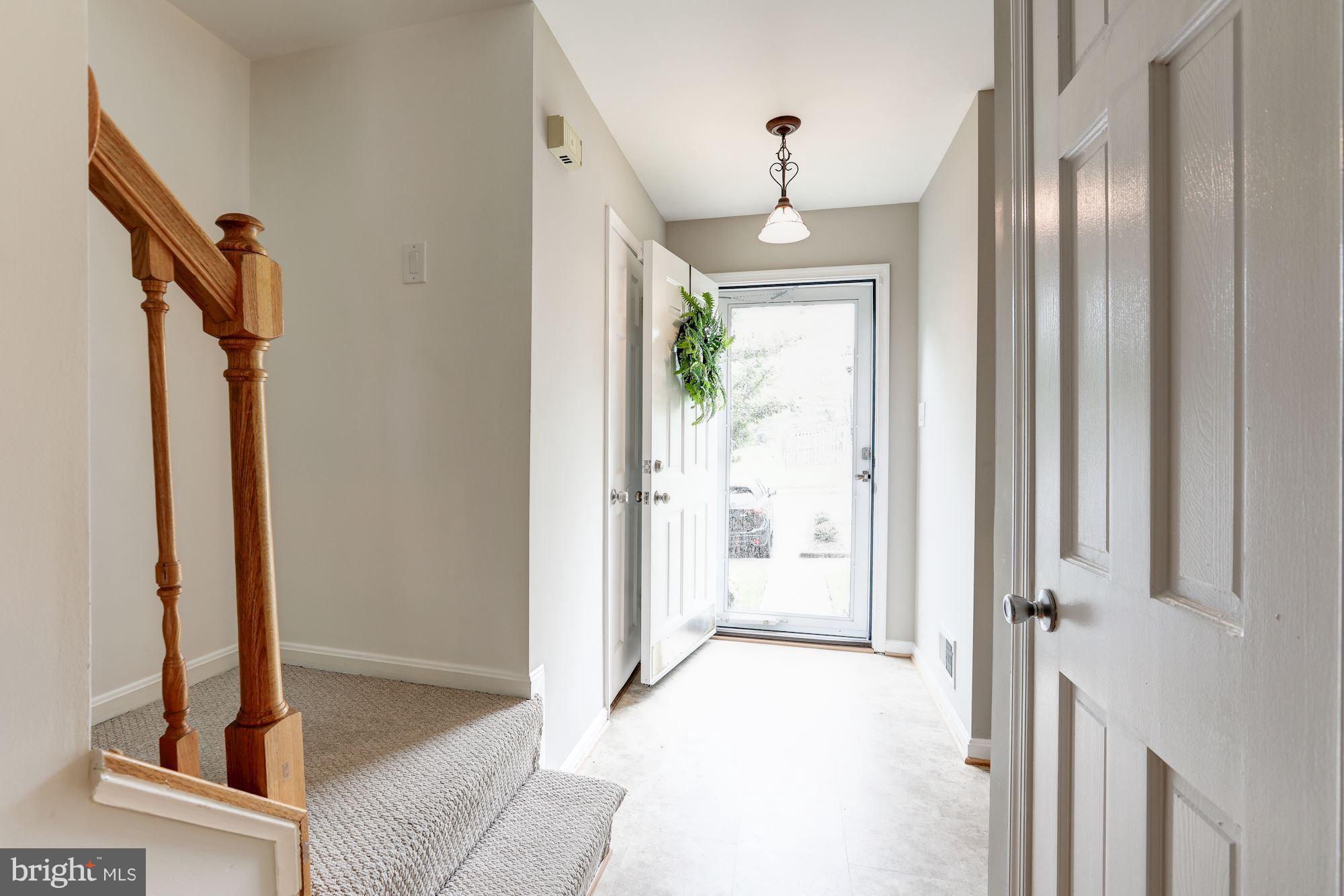 CALVERTON - Residential