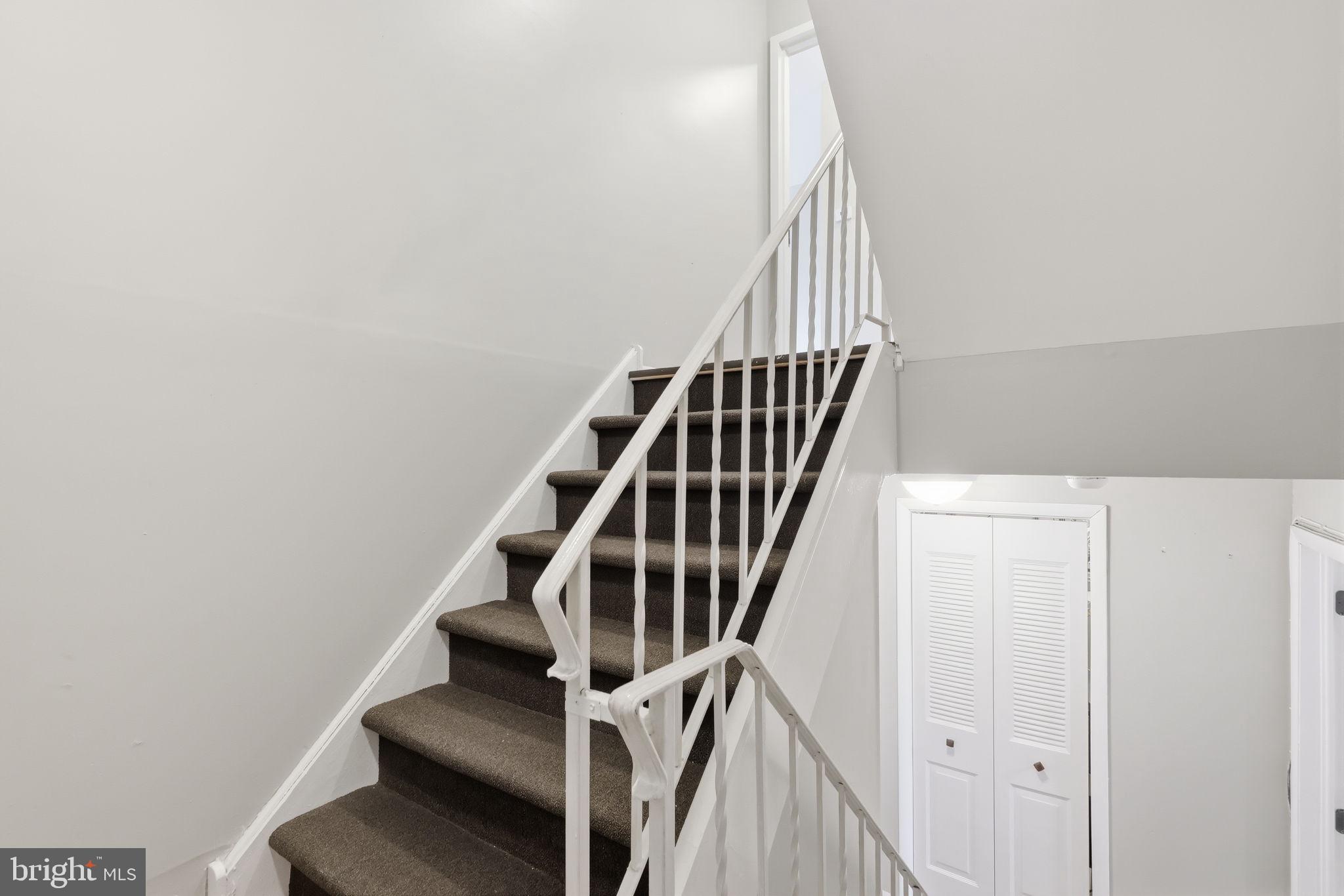 LEXINGTON PARK - Residential