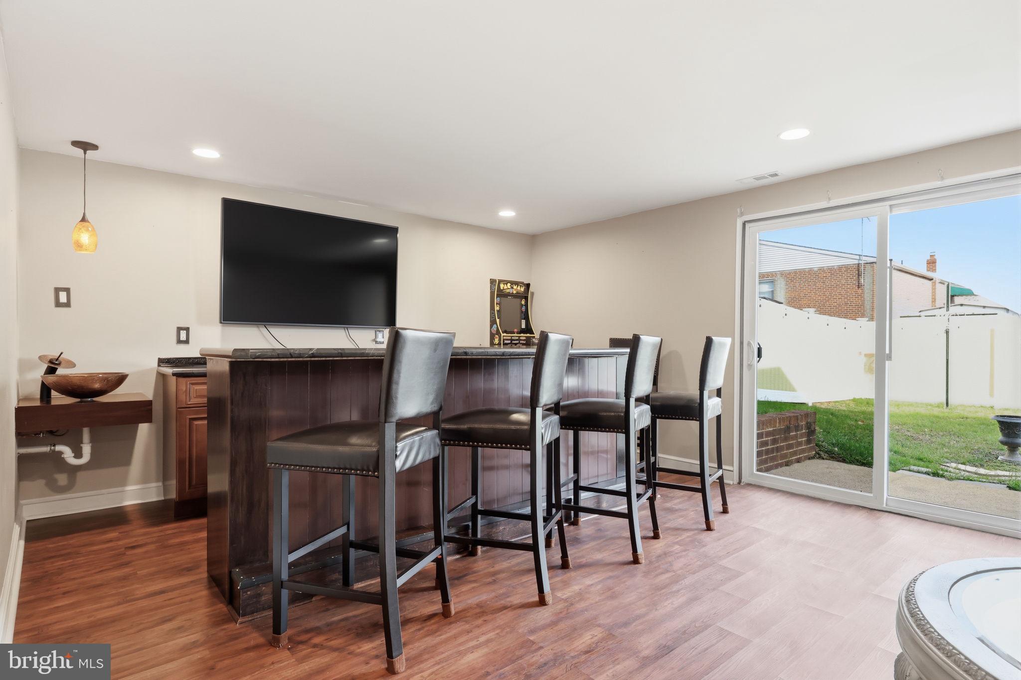 LEXINGTON PARK - Residential