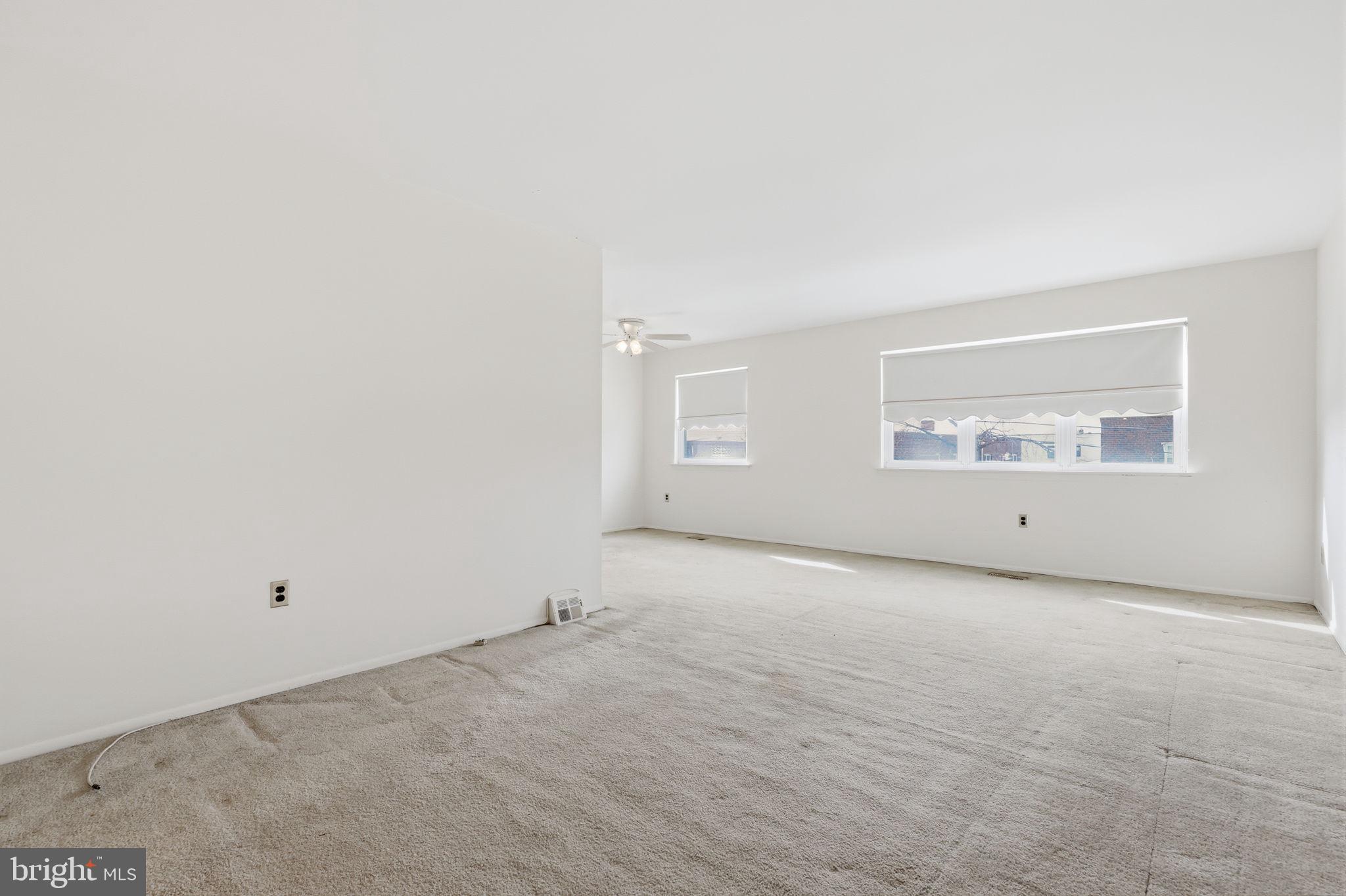 LEXINGTON PARK - Residential