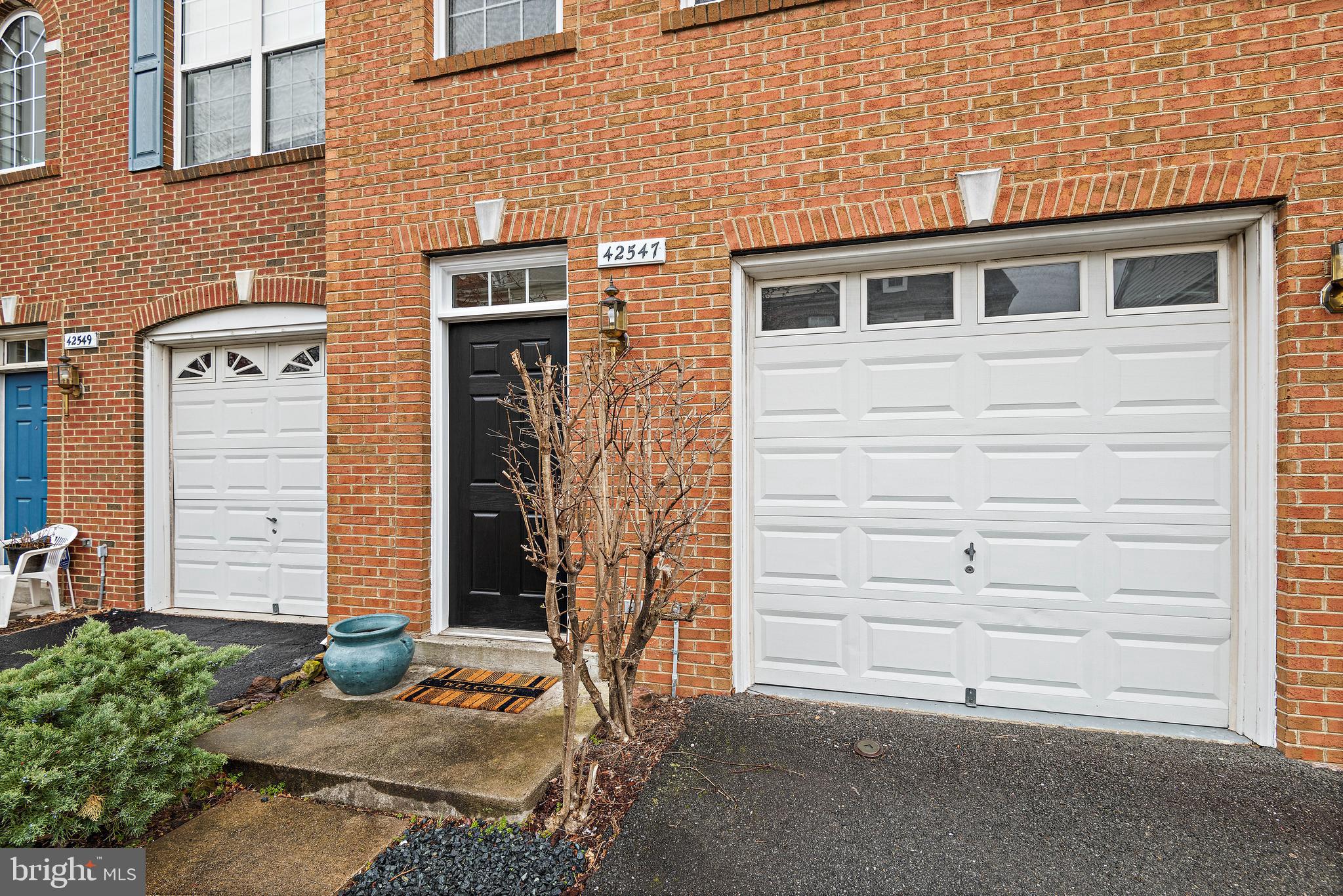 BRAMBLETON - Residential