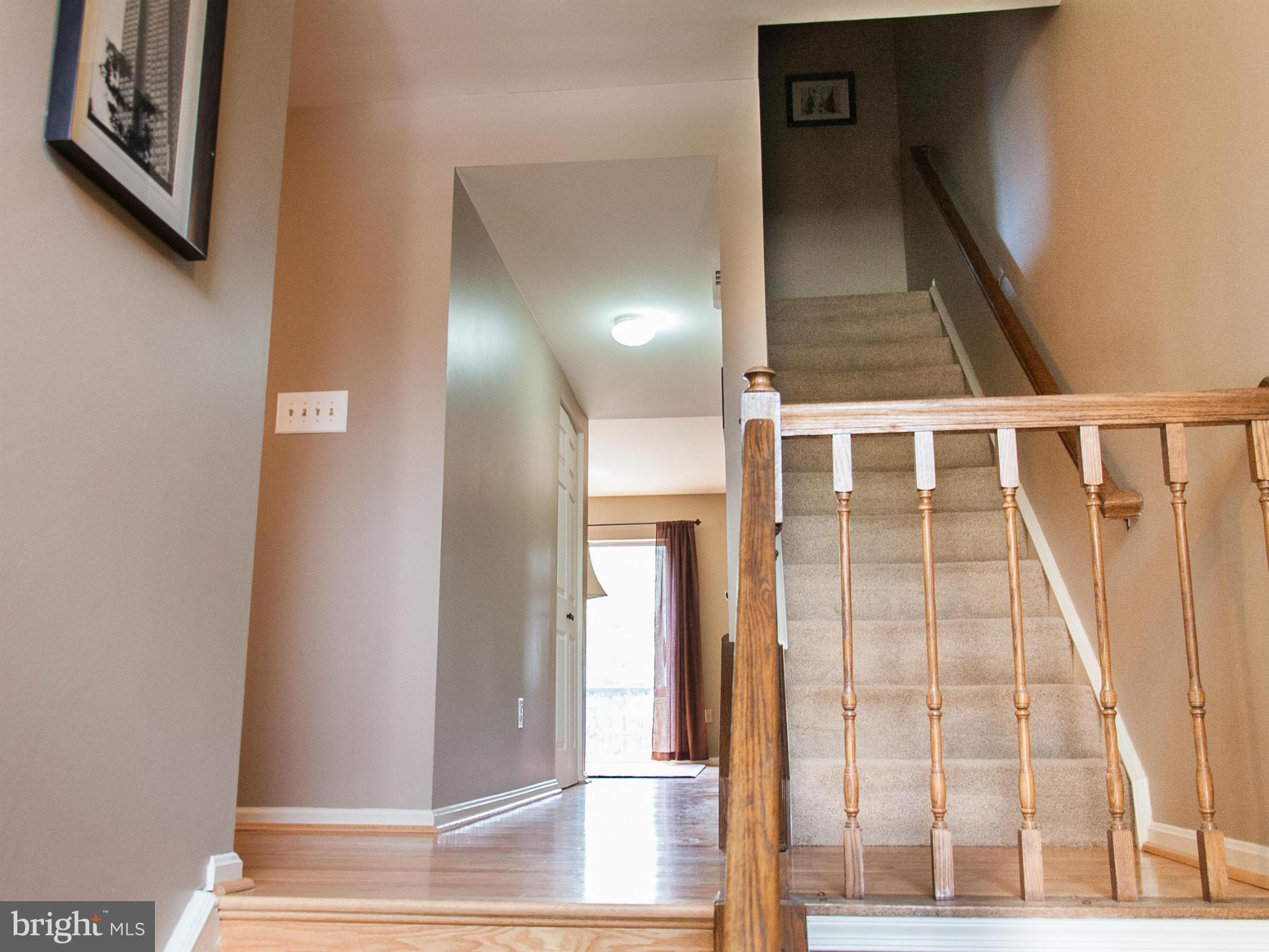 D EVEREUX WEST - Residential Lease