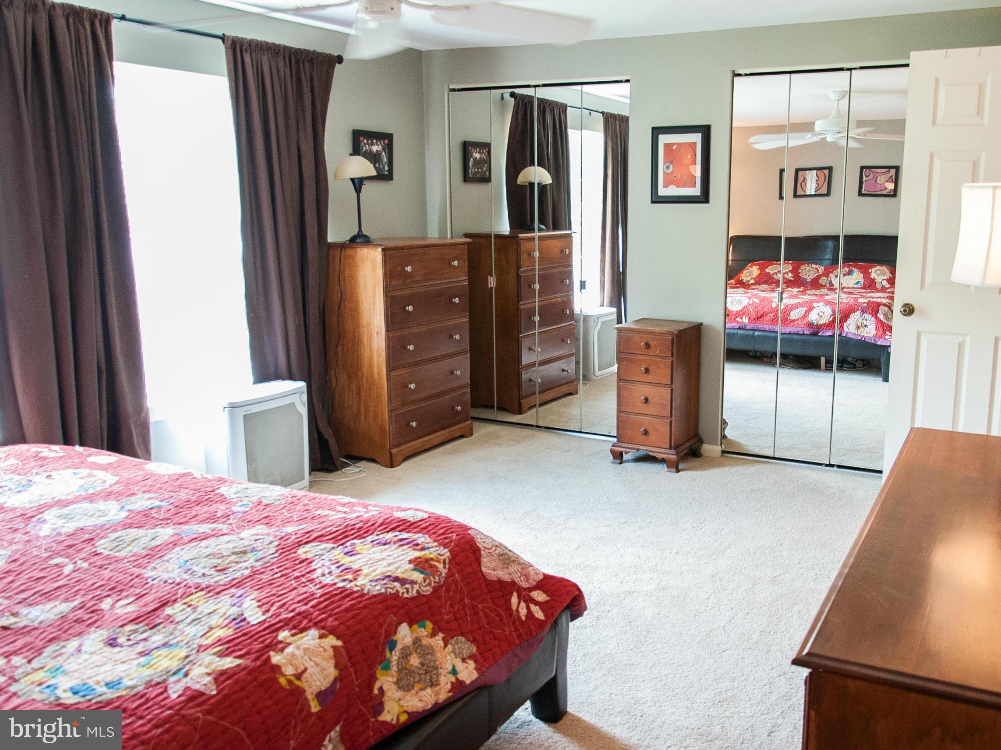 D EVEREUX WEST - Residential Lease