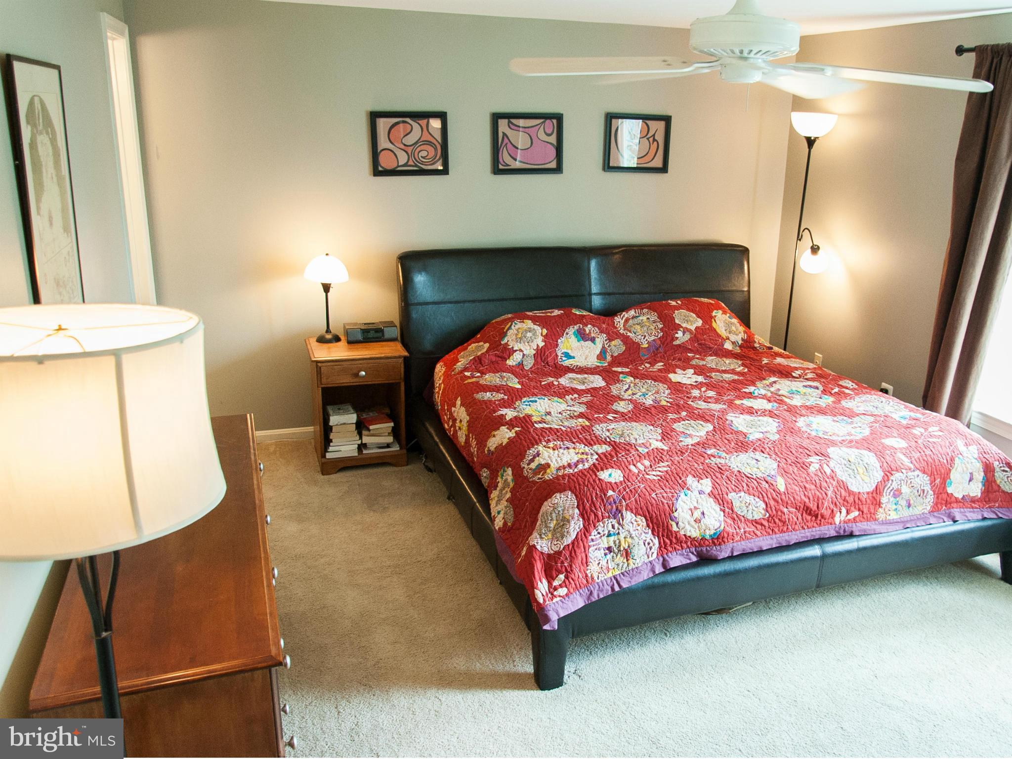 D EVEREUX WEST - Residential Lease