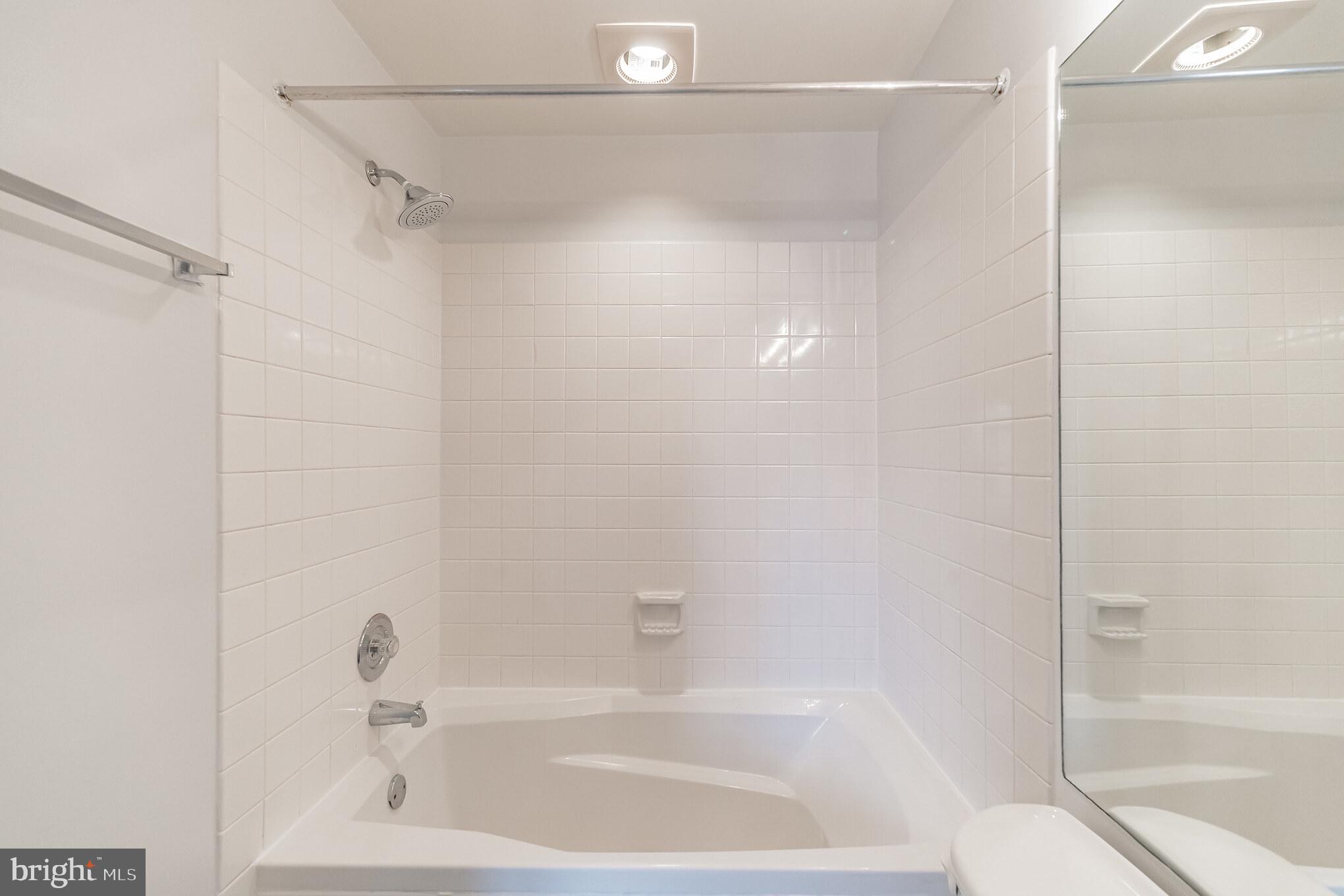 BULL RUN CONDO - Residential Lease