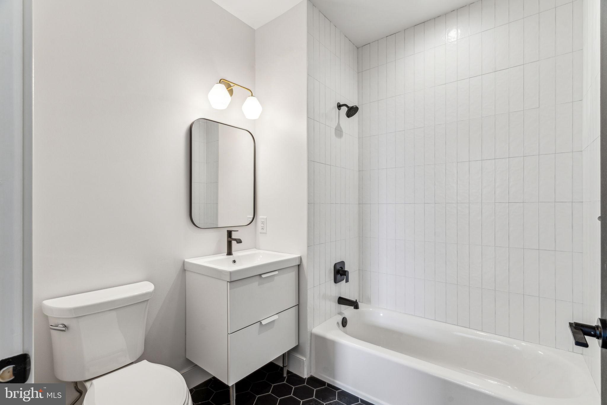 NEWBOLD - Residential Lease