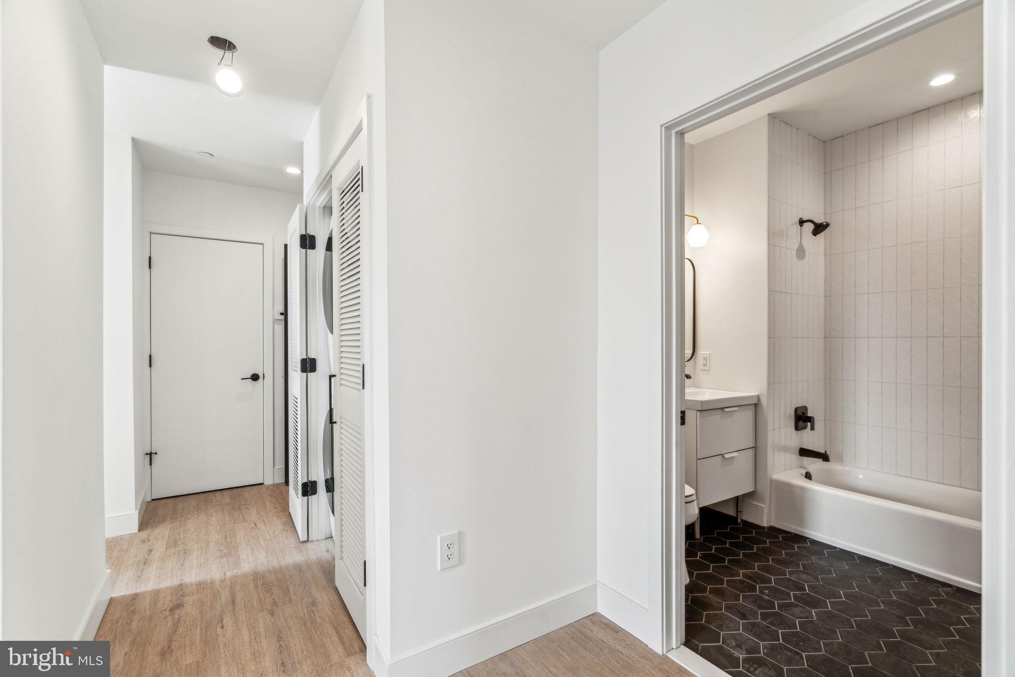 NEWBOLD - Residential Lease