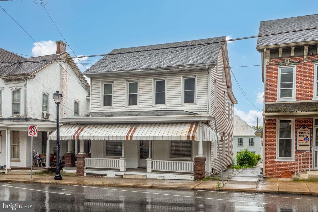 Photo of 350 Main Street, DENVER, PA 17517 (MLS # PALA2070546)