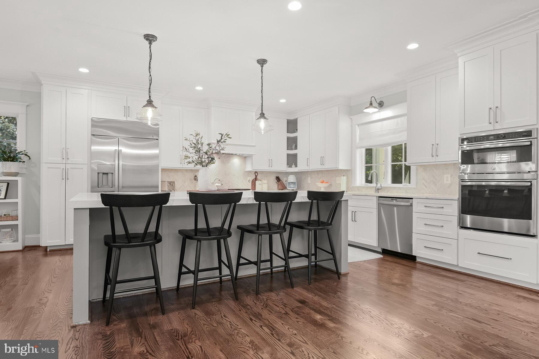 GLEN ECHO HEIGHTS - Residential