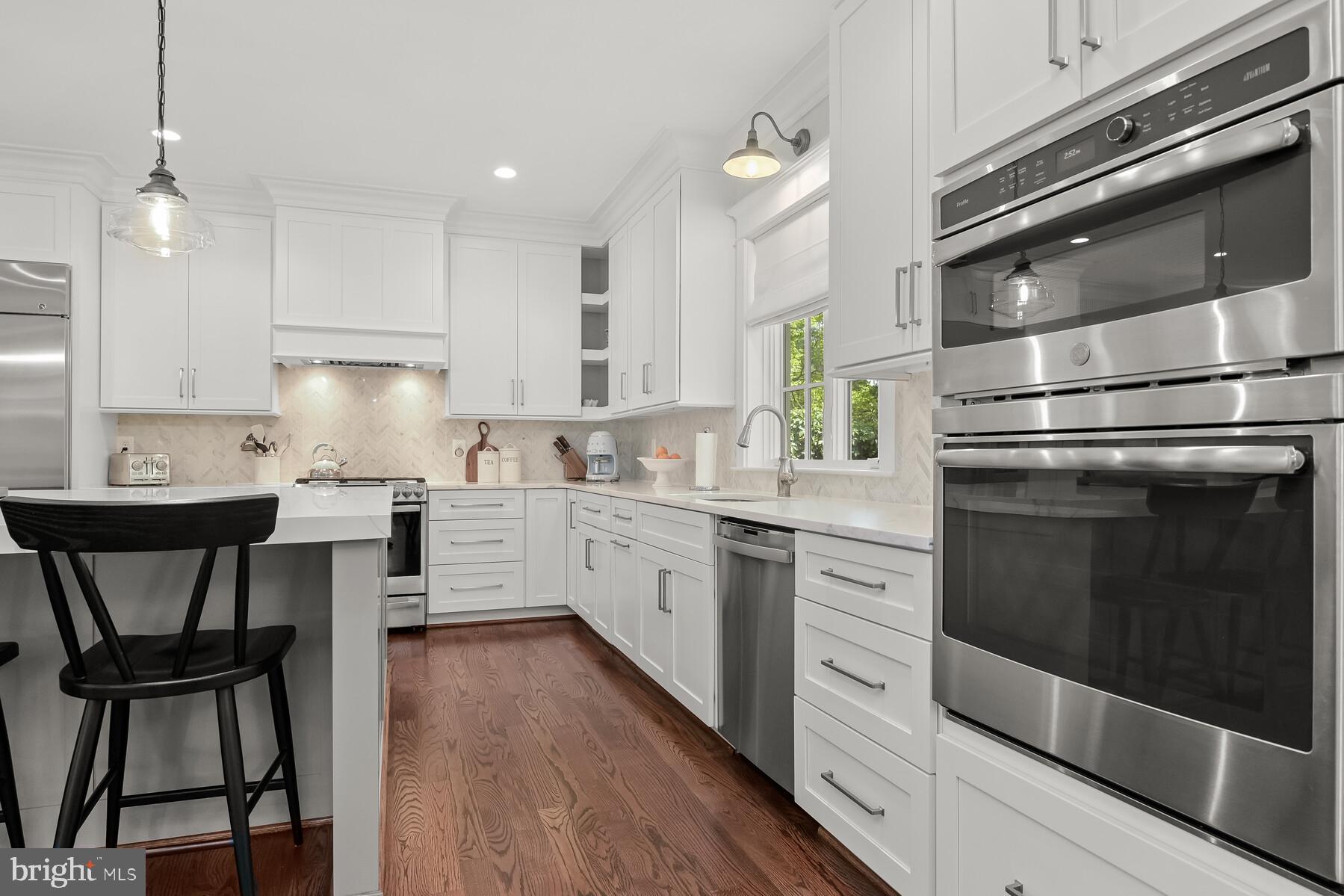 GLEN ECHO HEIGHTS - Residential