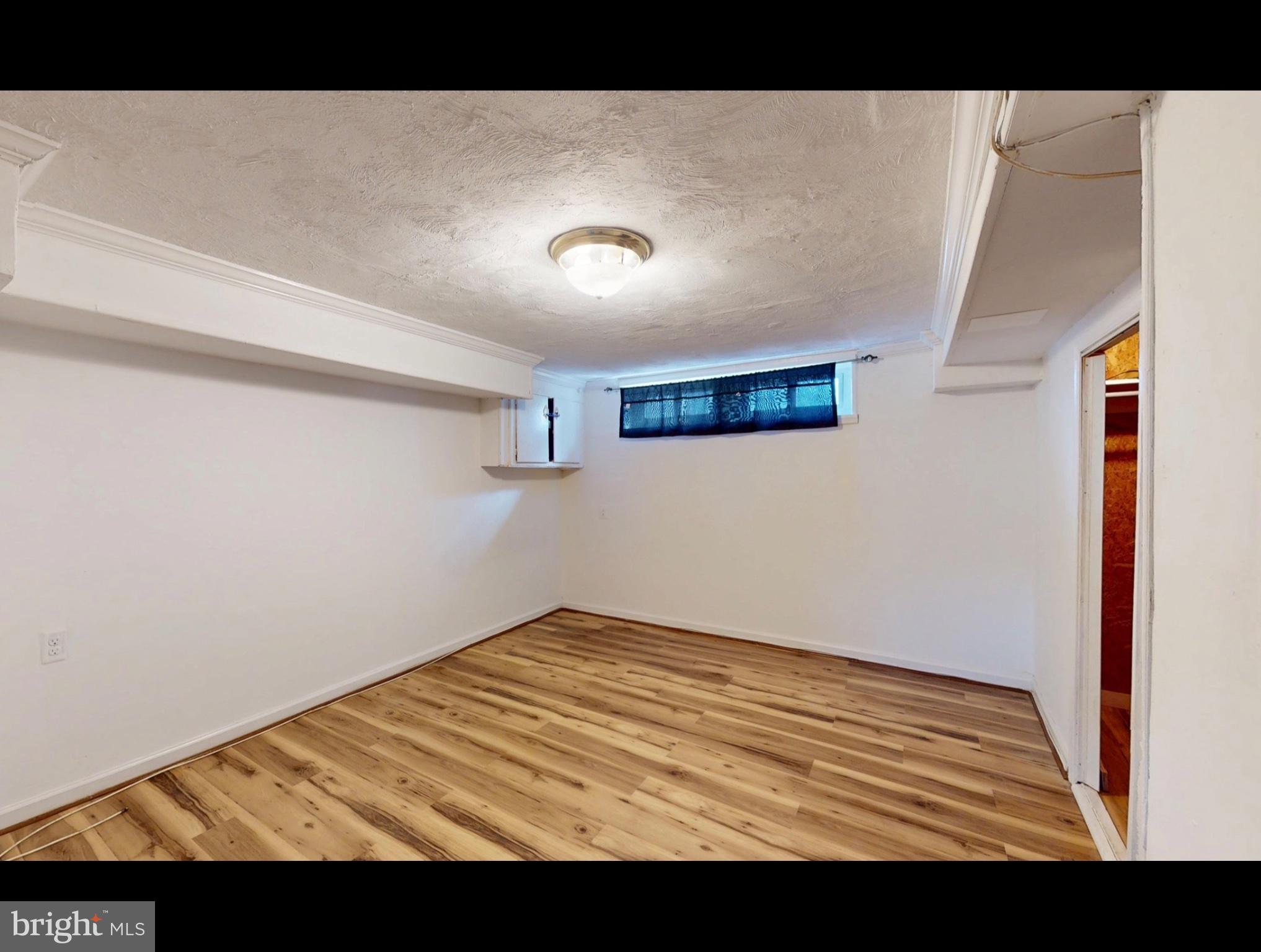 RITCHIE HEIGHTS - Residential