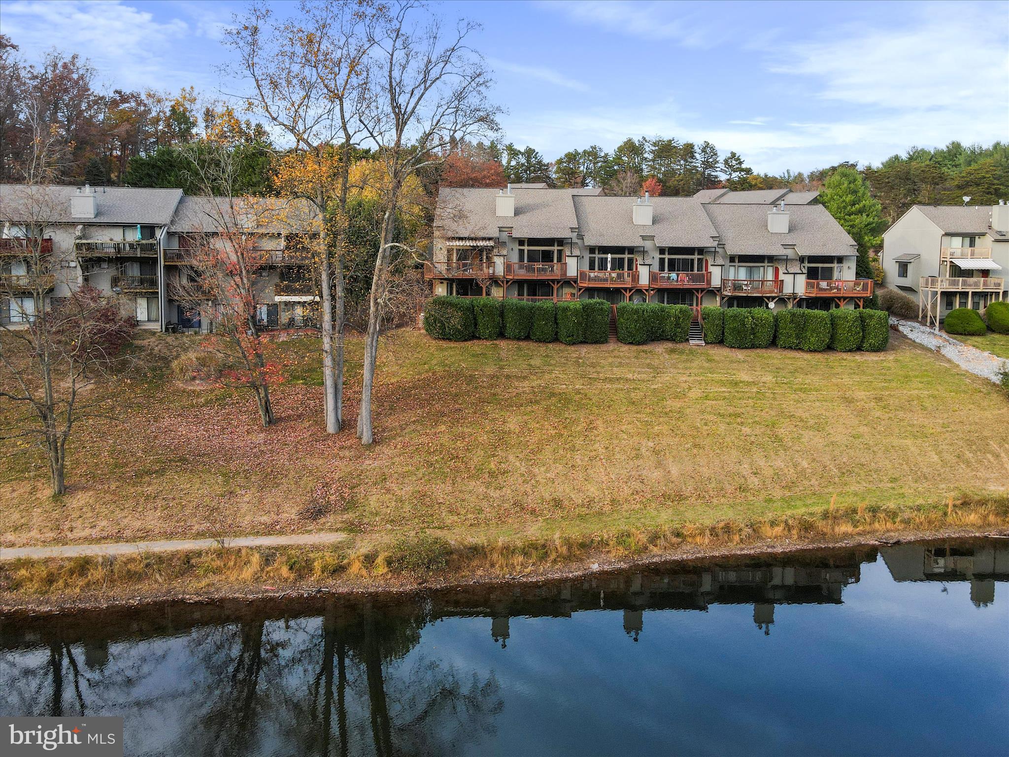 THE WOODS - Residential