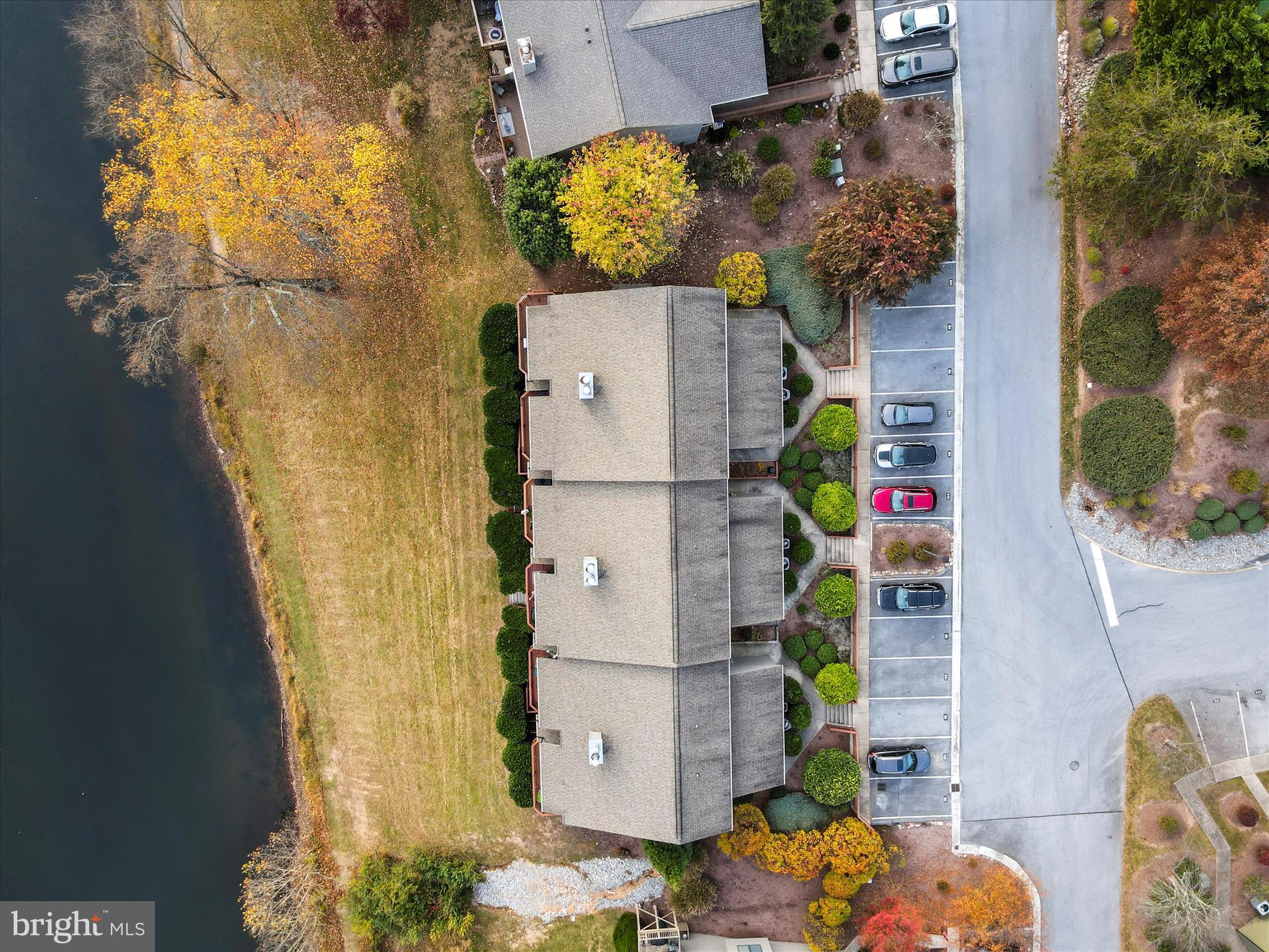 THE WOODS - Residential