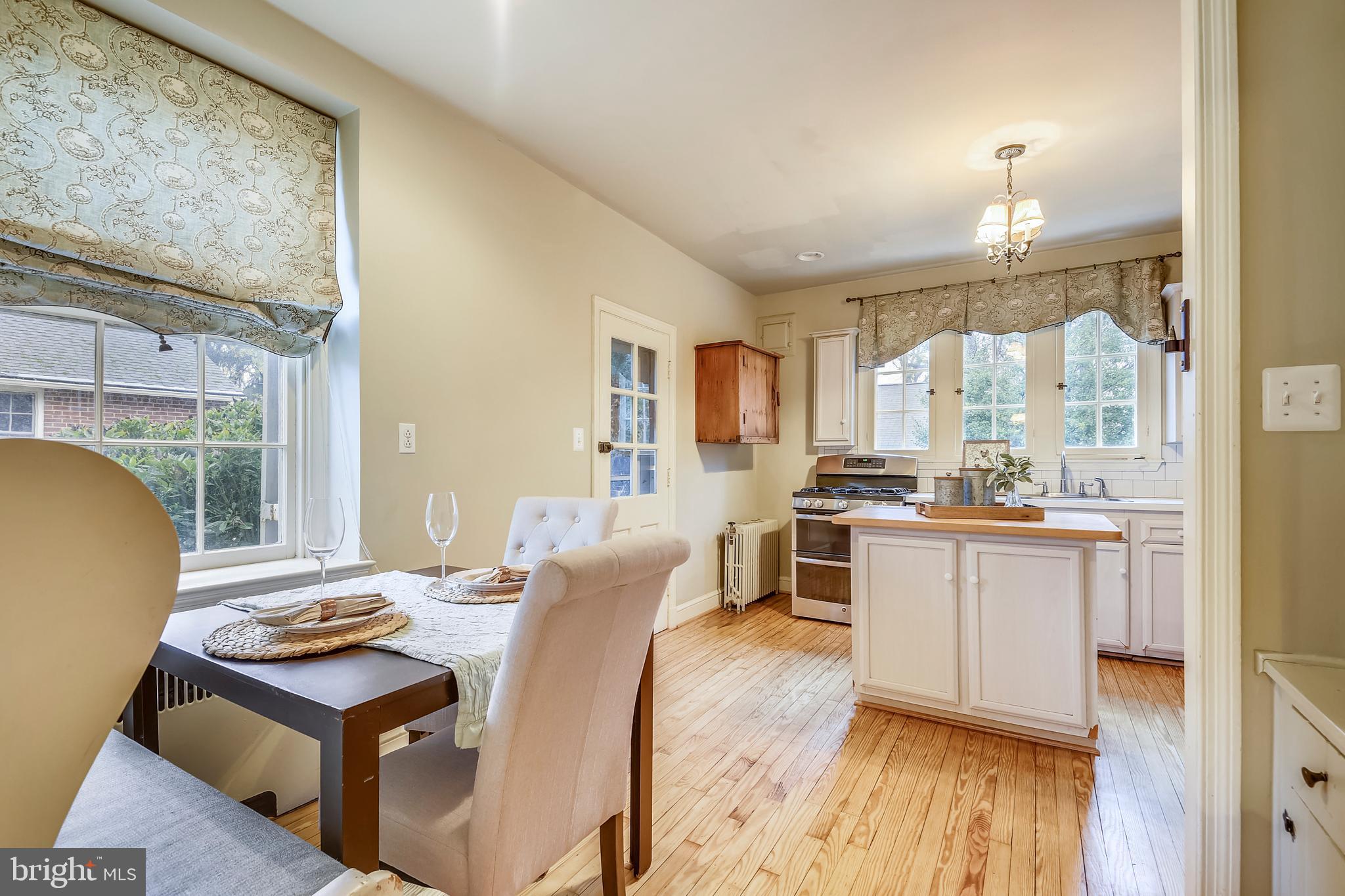 OAK FOREST - Residential