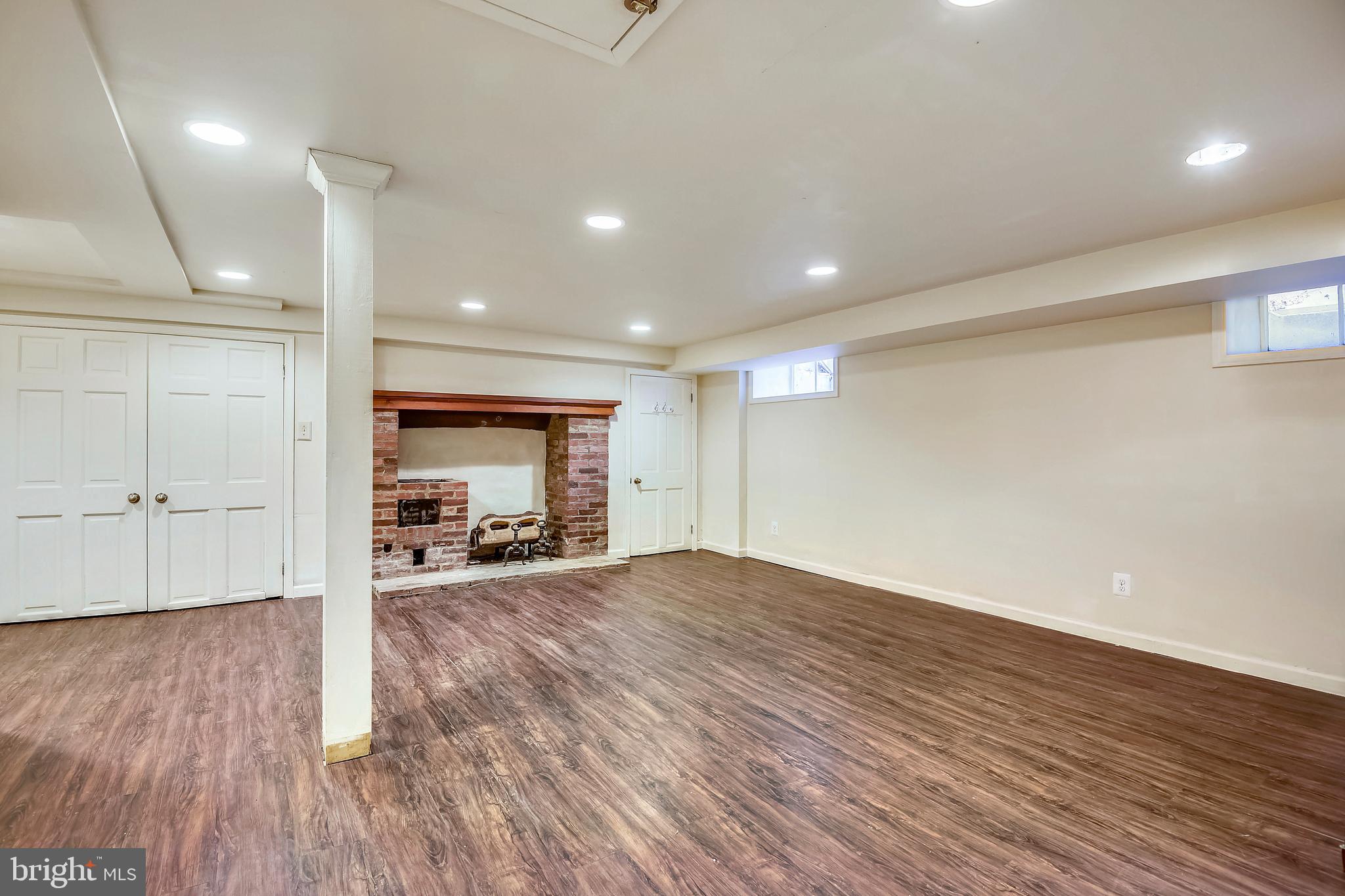 OAK FOREST - Residential