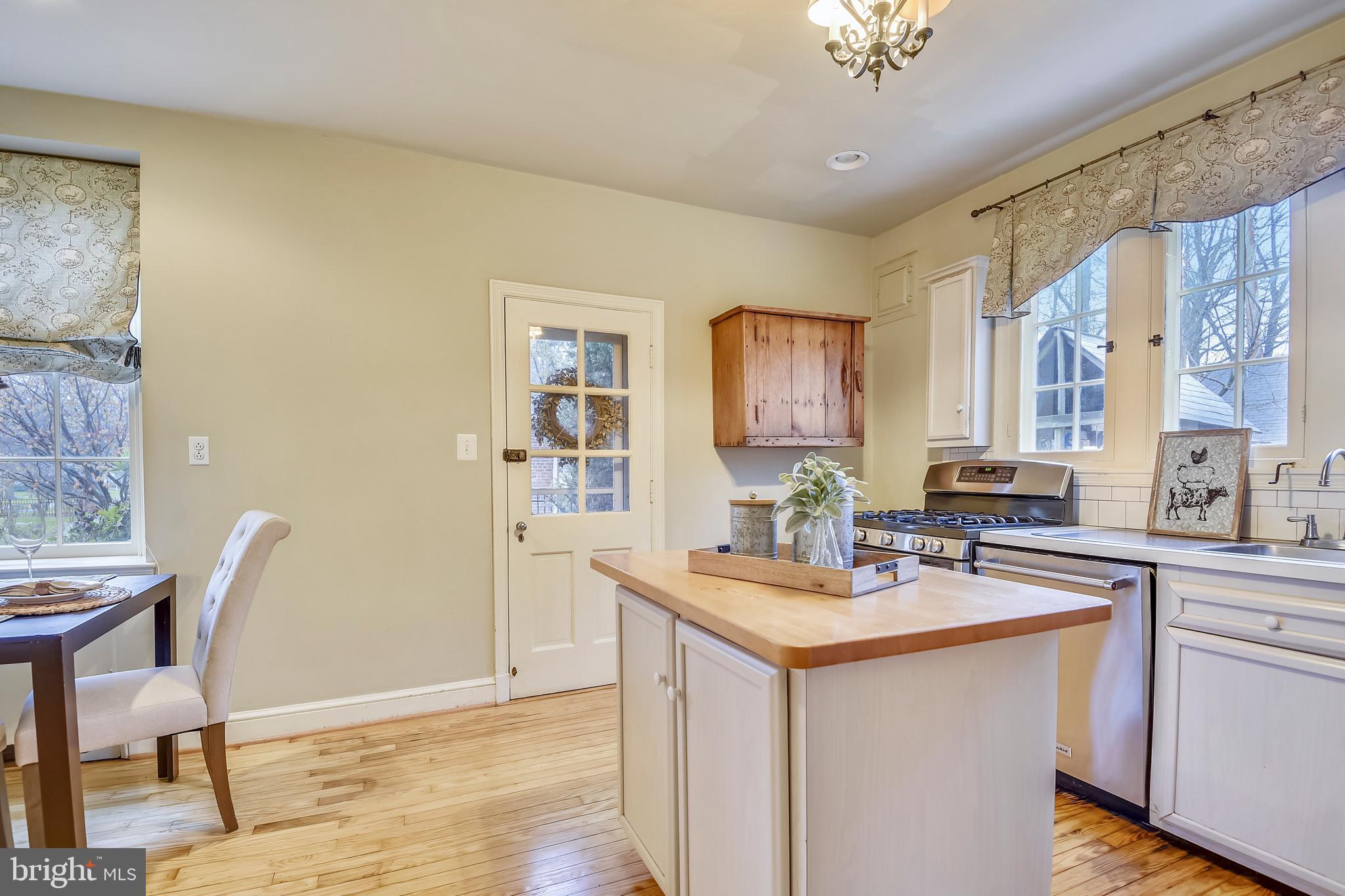 OAK FOREST - Residential