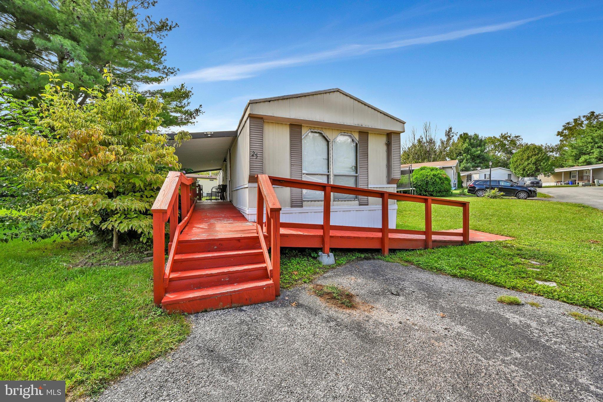 25 WILLOW TREE LANE