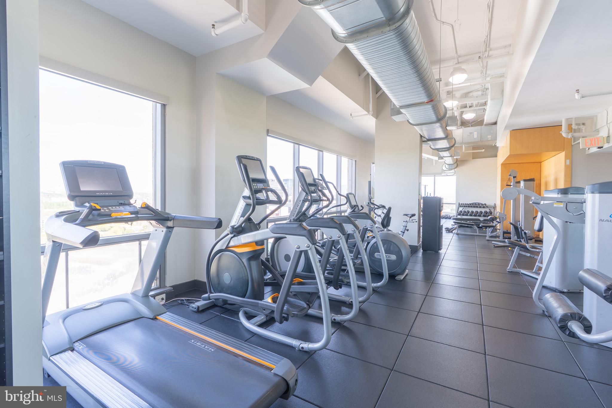 COURTHOUSE HILL - Residential