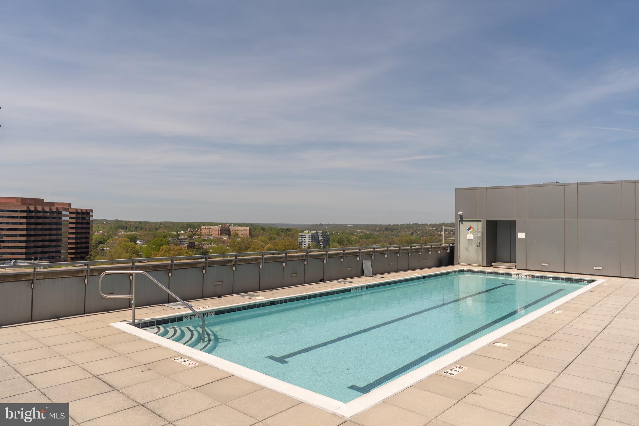 COURTHOUSE HILL - Residential