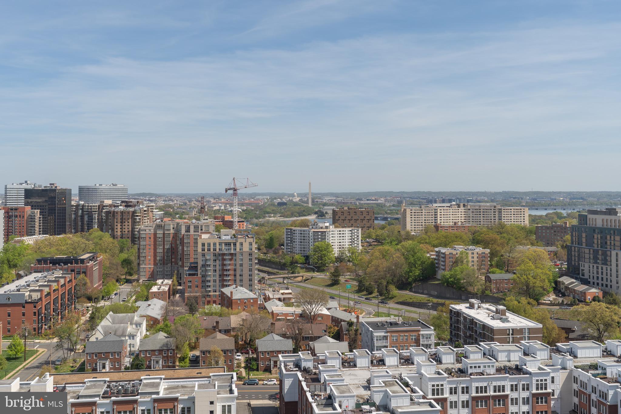 COURTHOUSE HILL - Residential