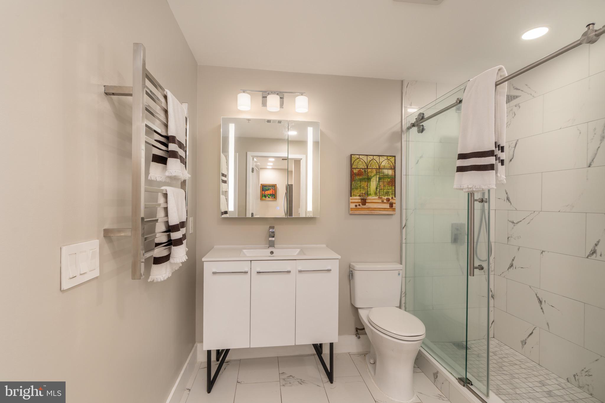 COURTHOUSE HILL - Residential