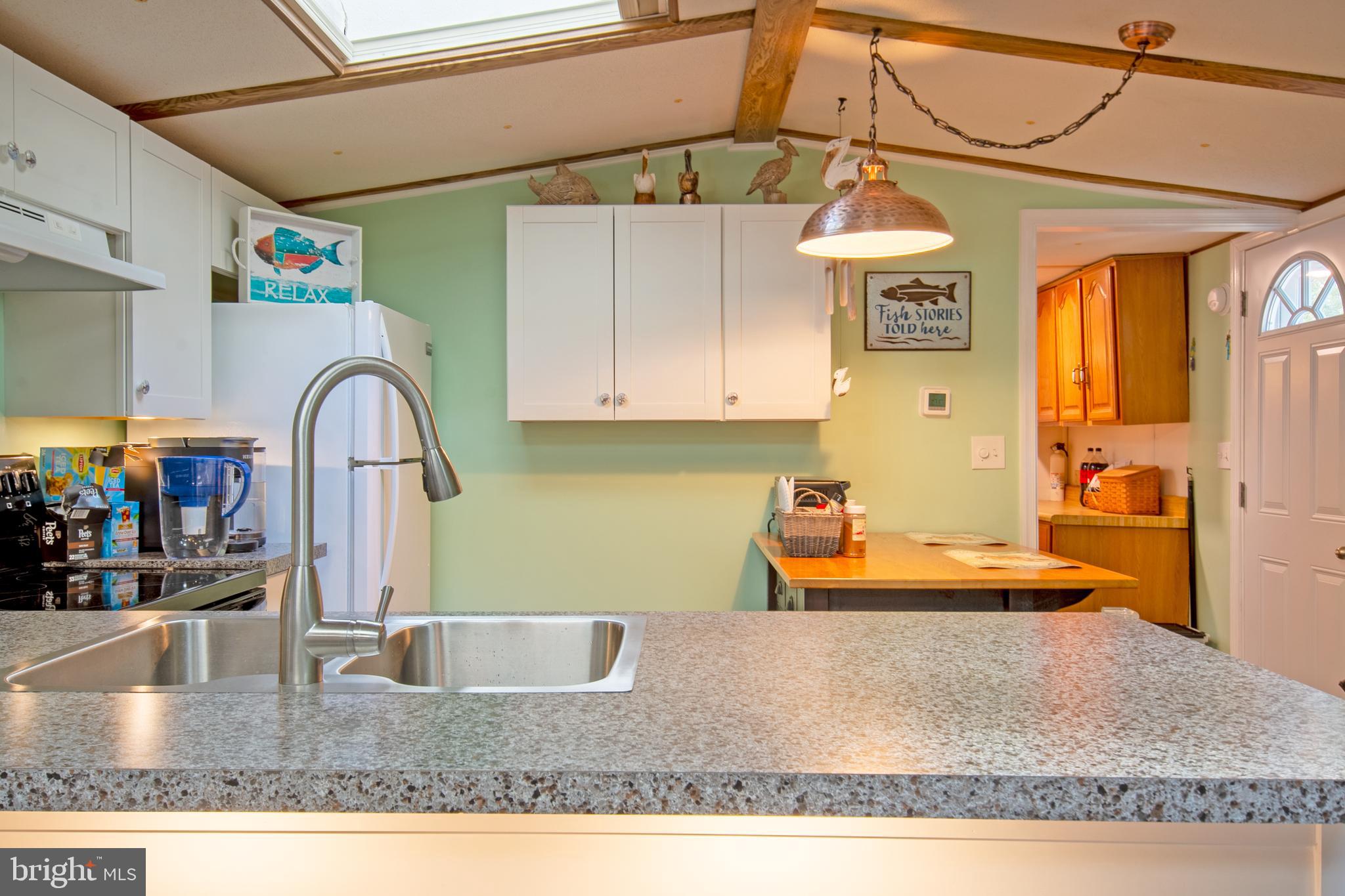 WEST BAY PARK - Residential